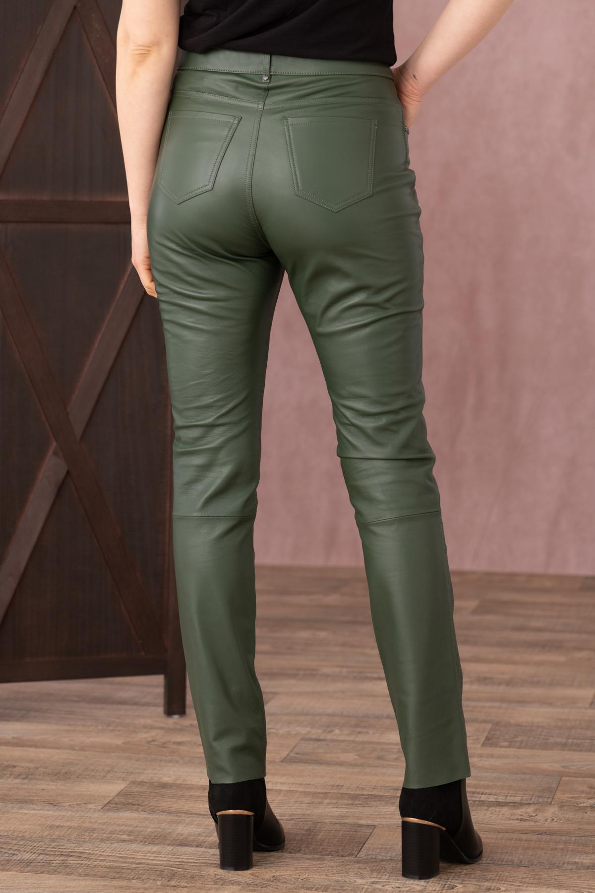 Women's khaki leather pants - Image n°5