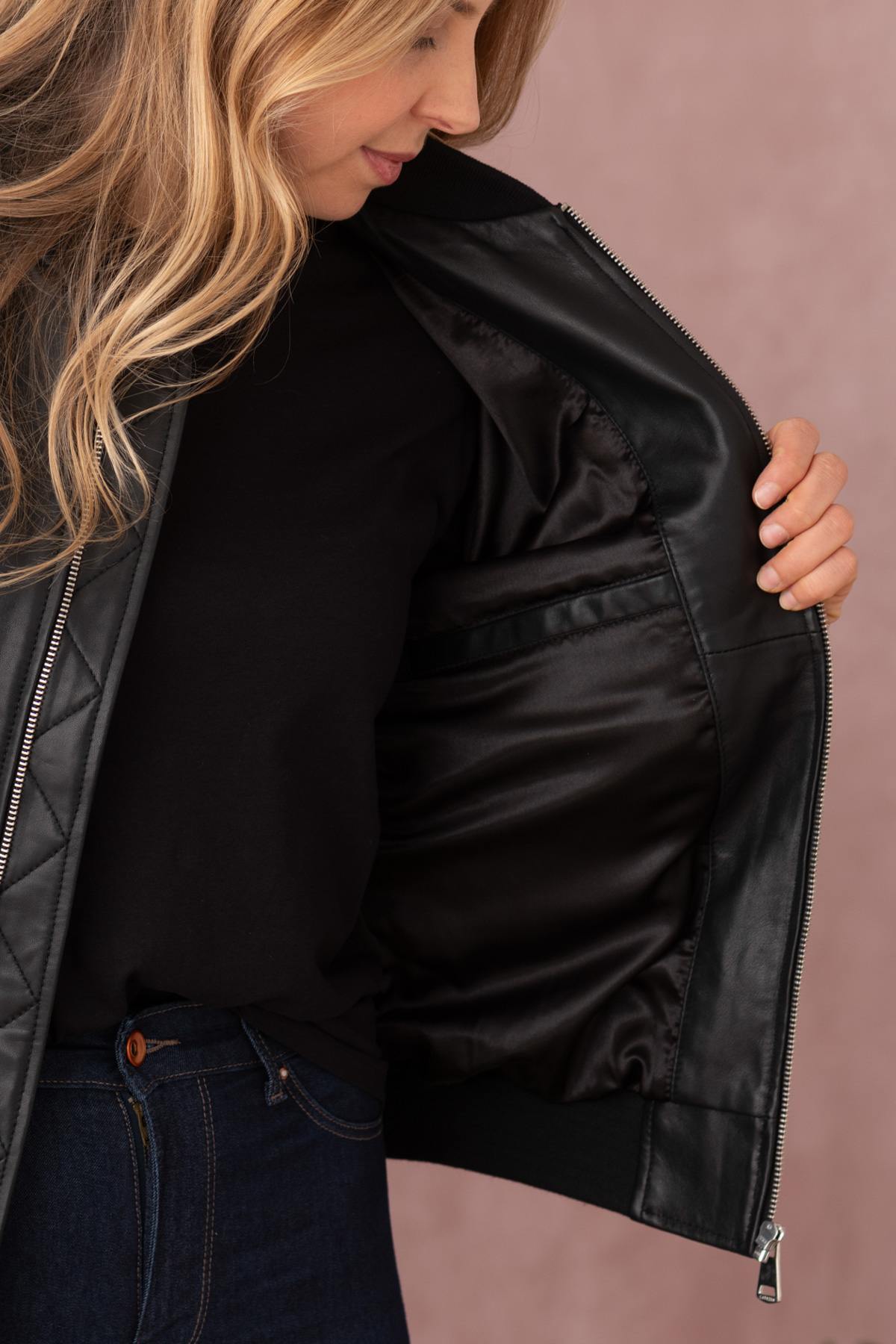 Black leather bomber jacket for women - Image n°5