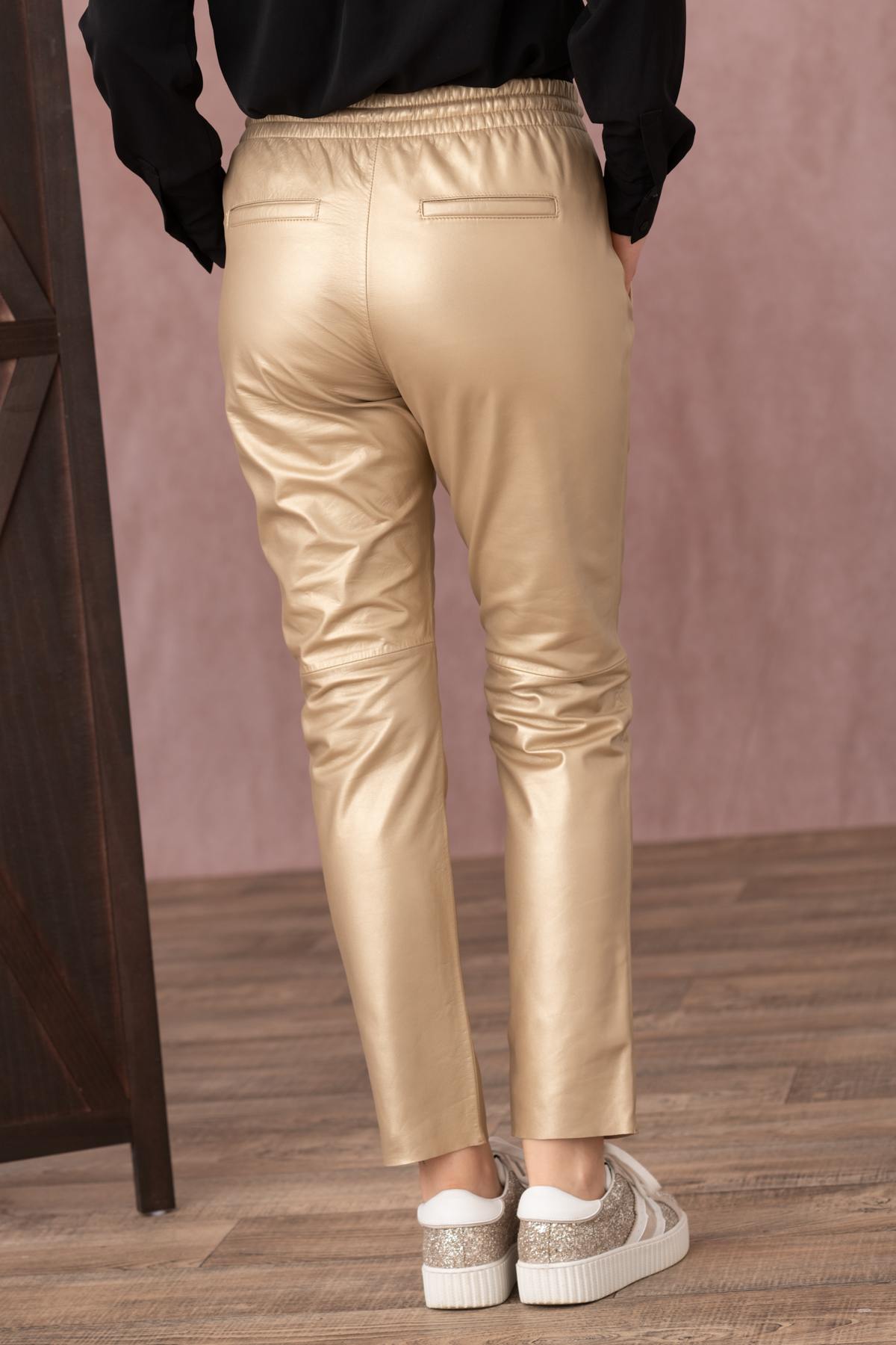 Soft and comfortable light gold metallic effect leather joggers - Image n°3