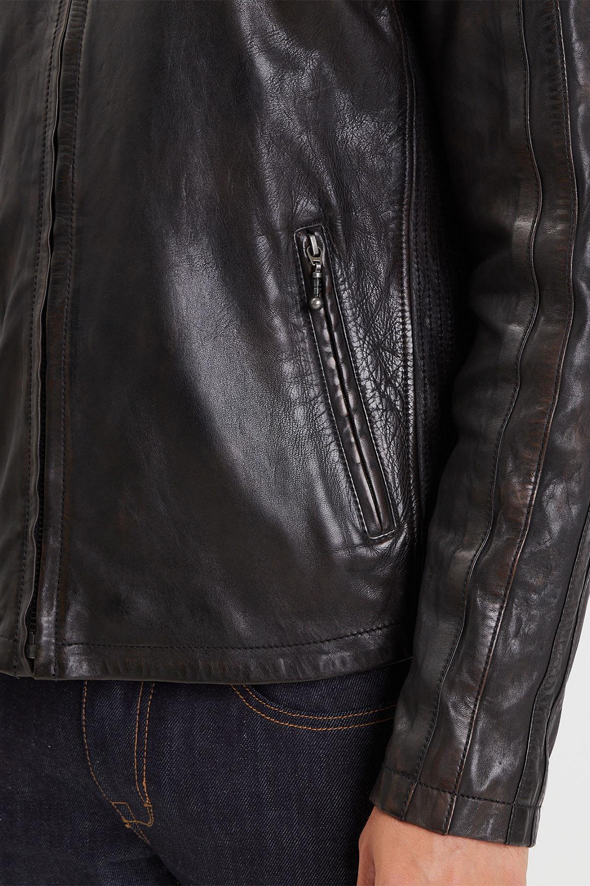 Black aged leather jacket with biker collar - Image n°4