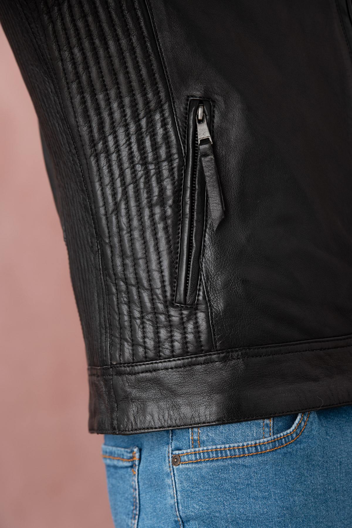 Black leather jacket with biker collar and stitching on the sides - Image n°3