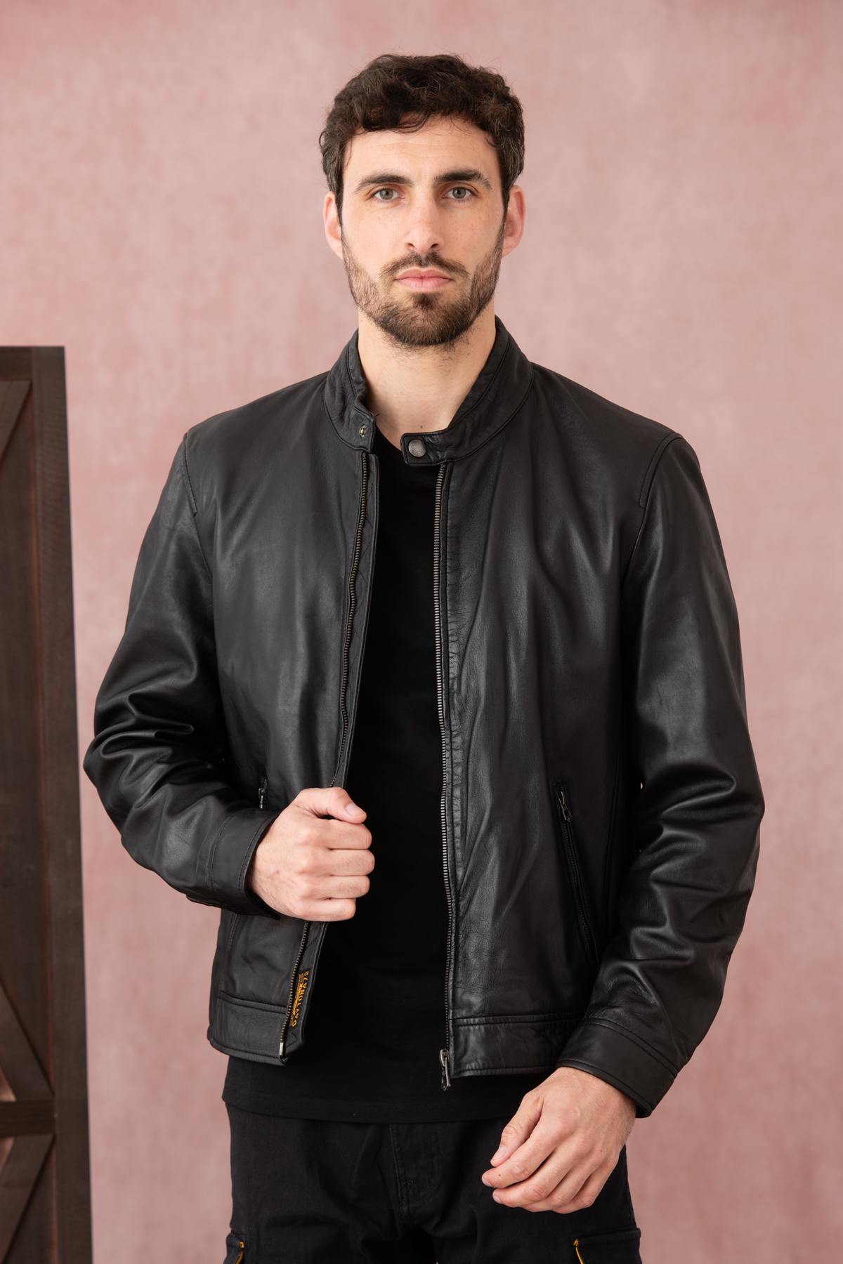 Black leather jacket with biker collar - Image n°1