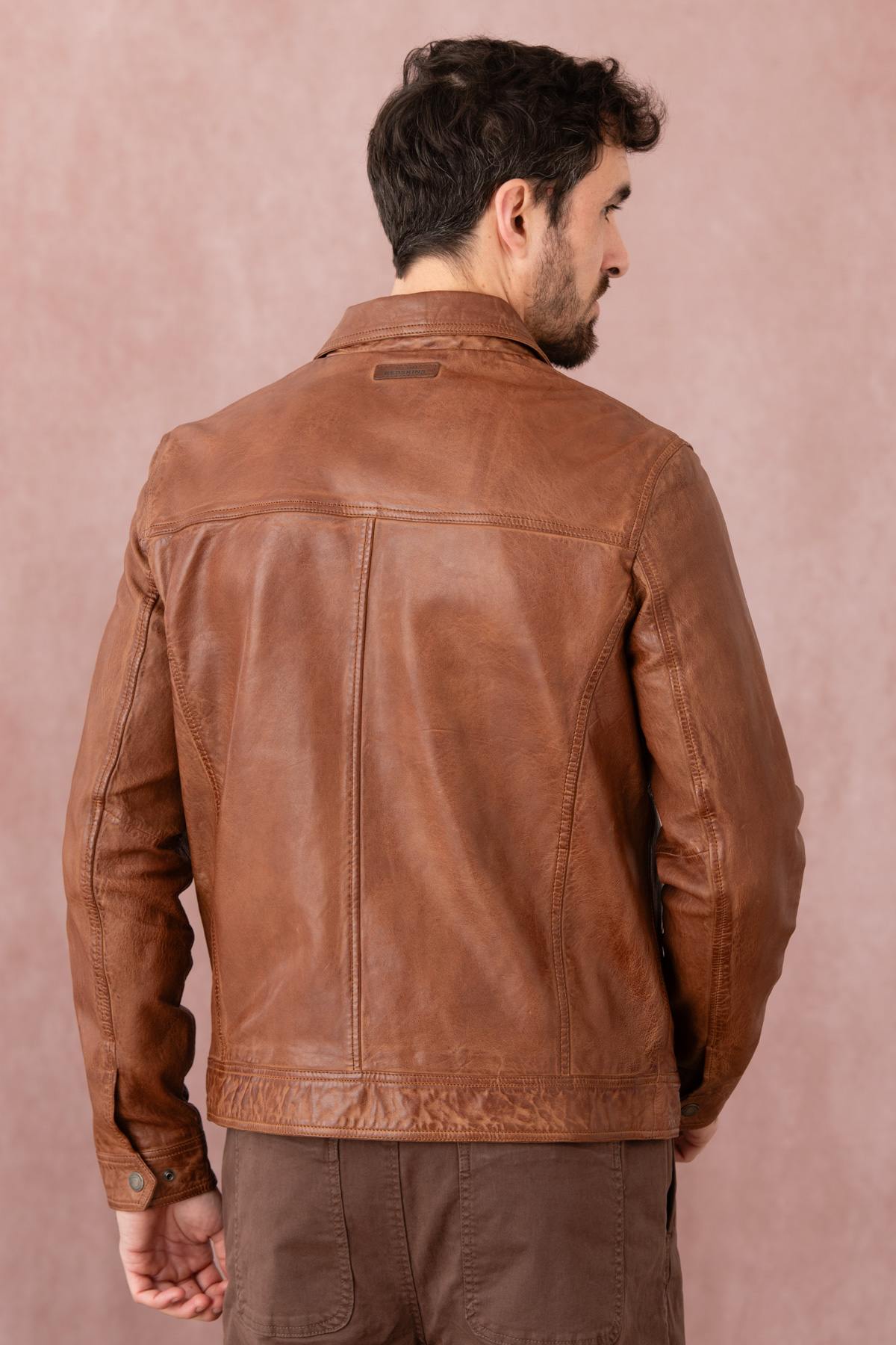 Leather jacket with shirt collar and chest pockets - Image n°5