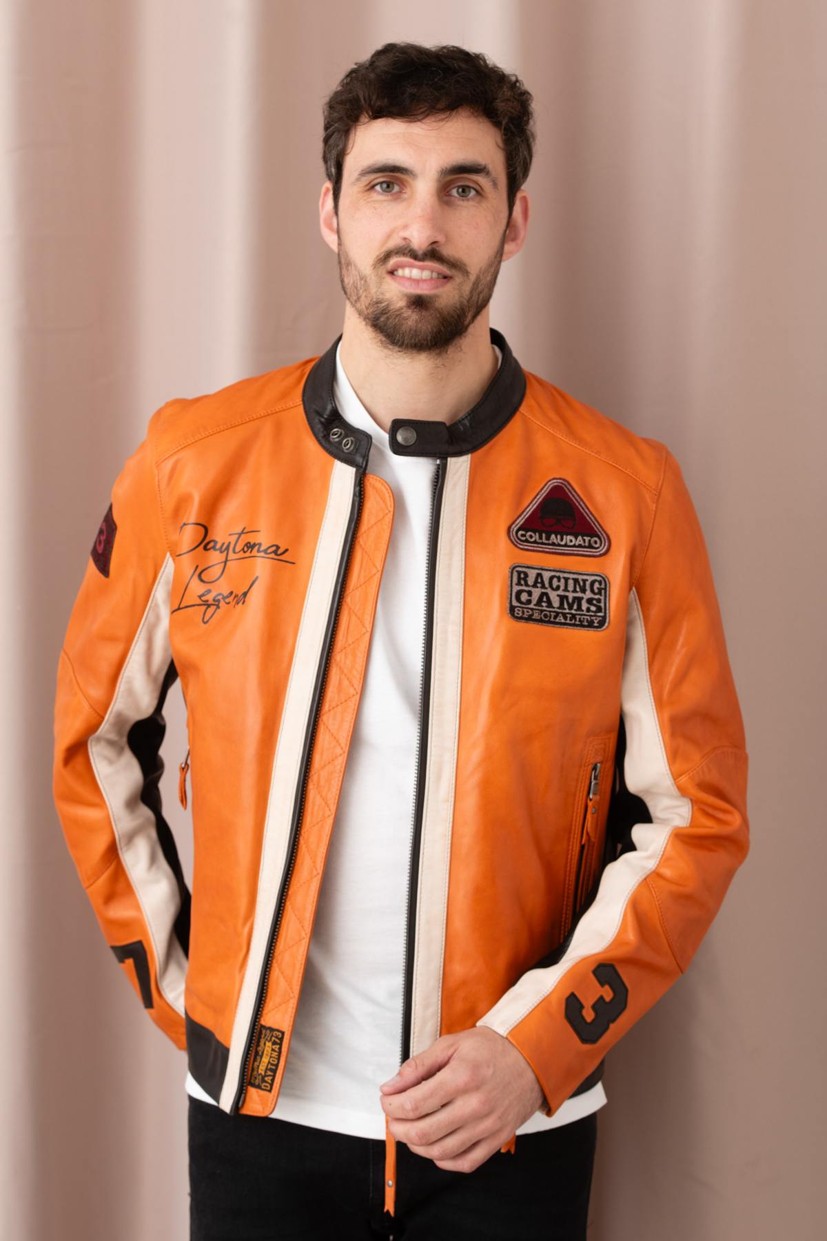 Orange racing biker collar leather jacket - Image n°3