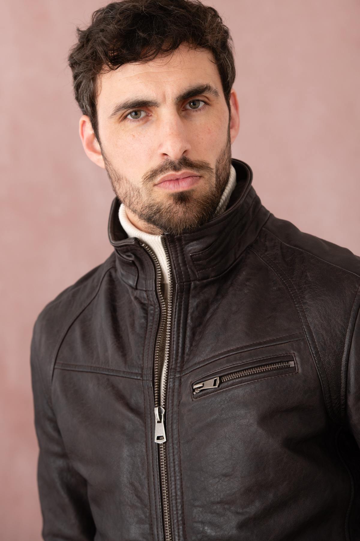 Vegetable-tanned high-neck leather jacket - Image n°6