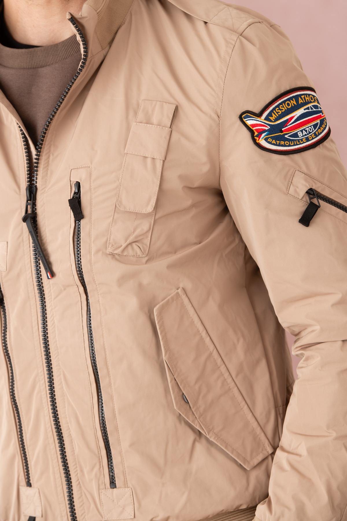 Sand-colored textile bomber from the Patrouille de France - Image n°4