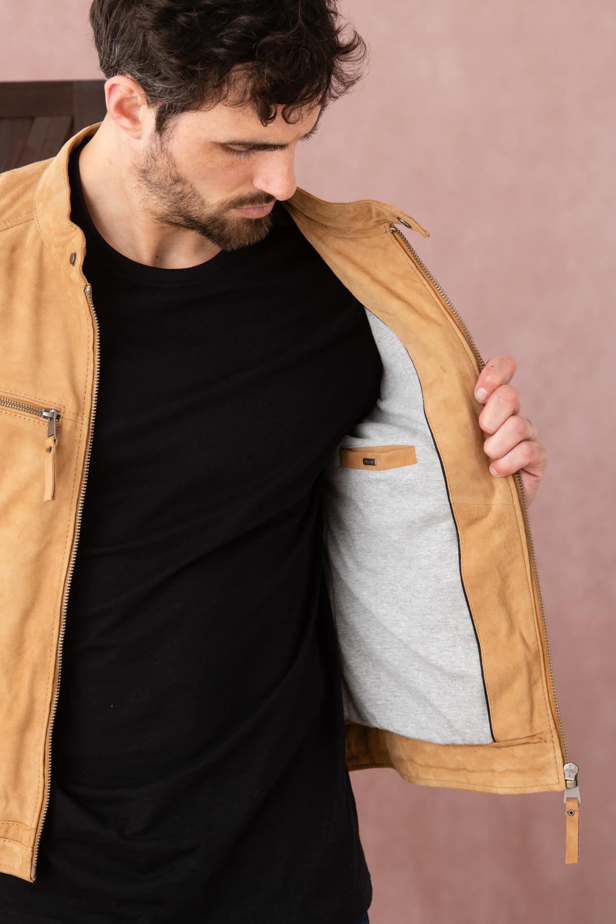 Sand-colored suede leather jacket with biker collar - Image n°4