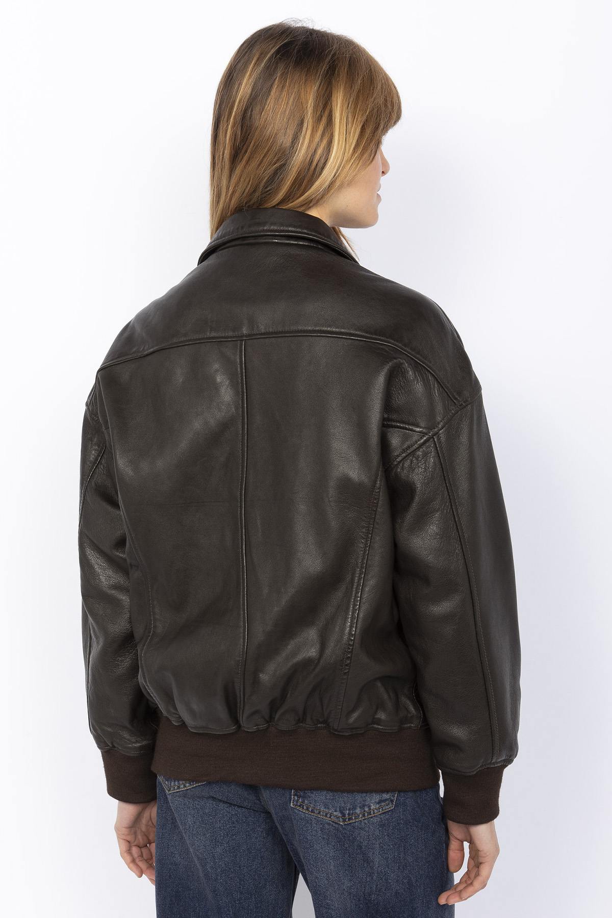 Oversized brown leather bomber jacket - Image n°2