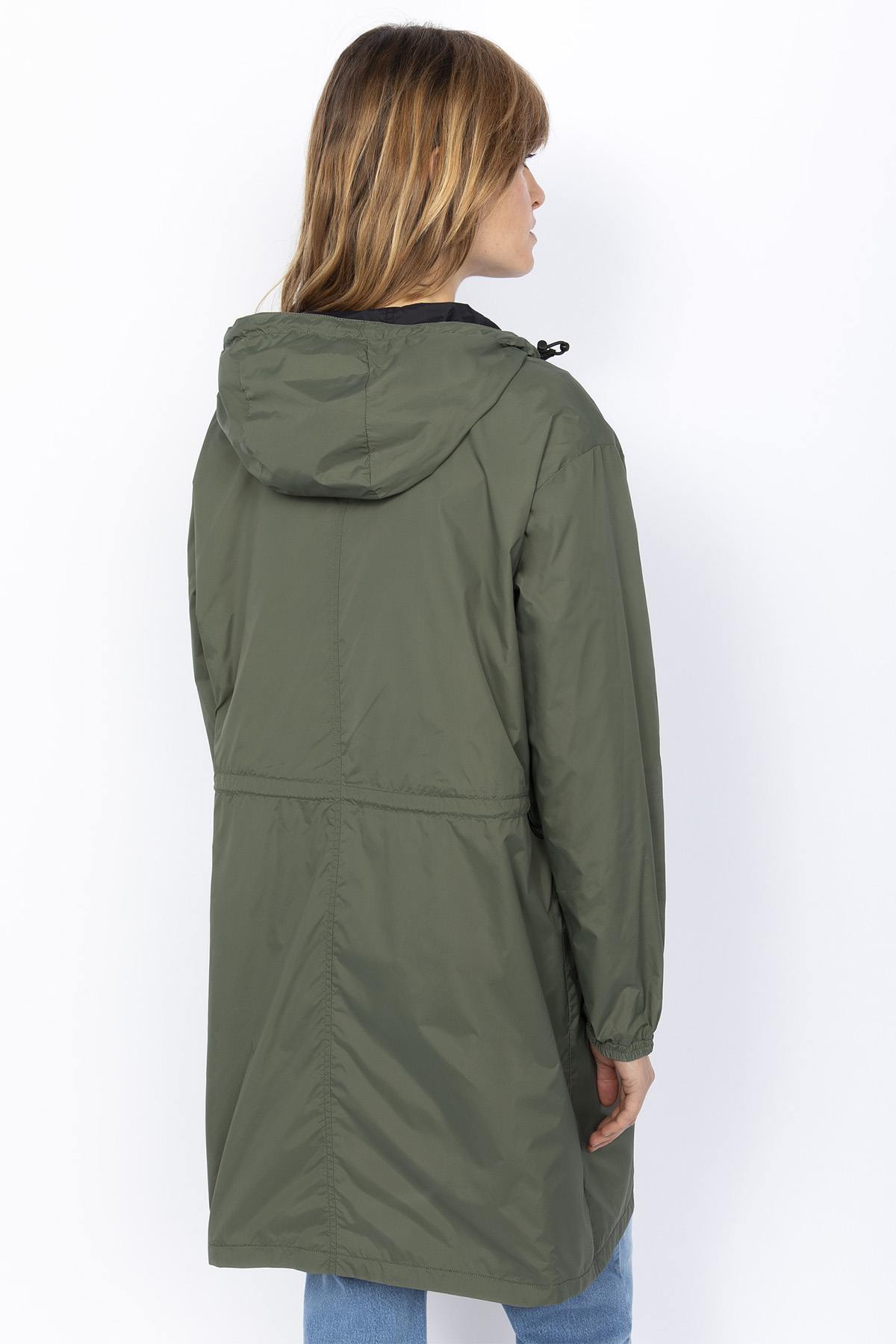 Long reversible black and sage khaki jacket - Image n°7