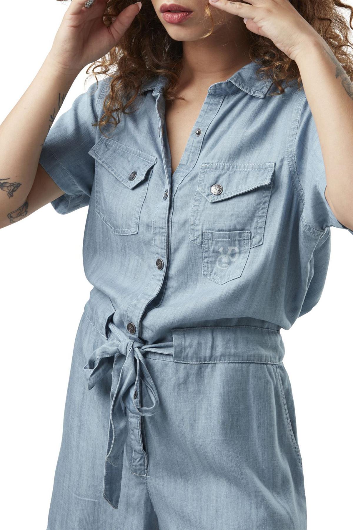 Light denim effect short-sleeved playsuit - Image n°3