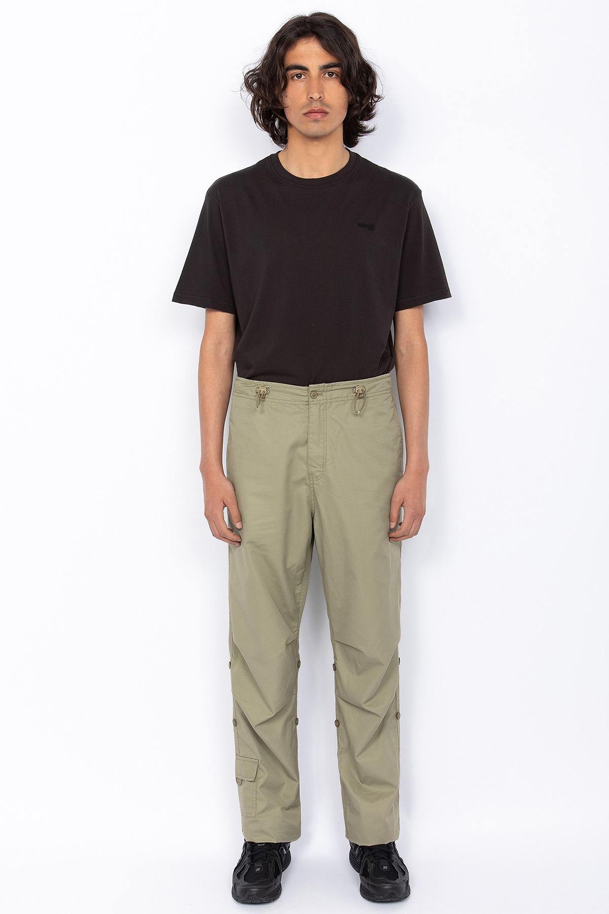 Army pants convertible into wise khaki cropped pants - Image n°2