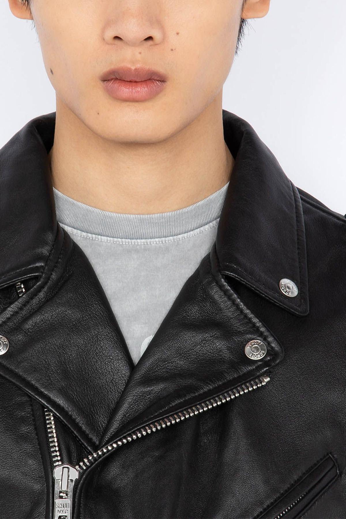 Perfecto in black vegetable-tanned leather - Image n°4