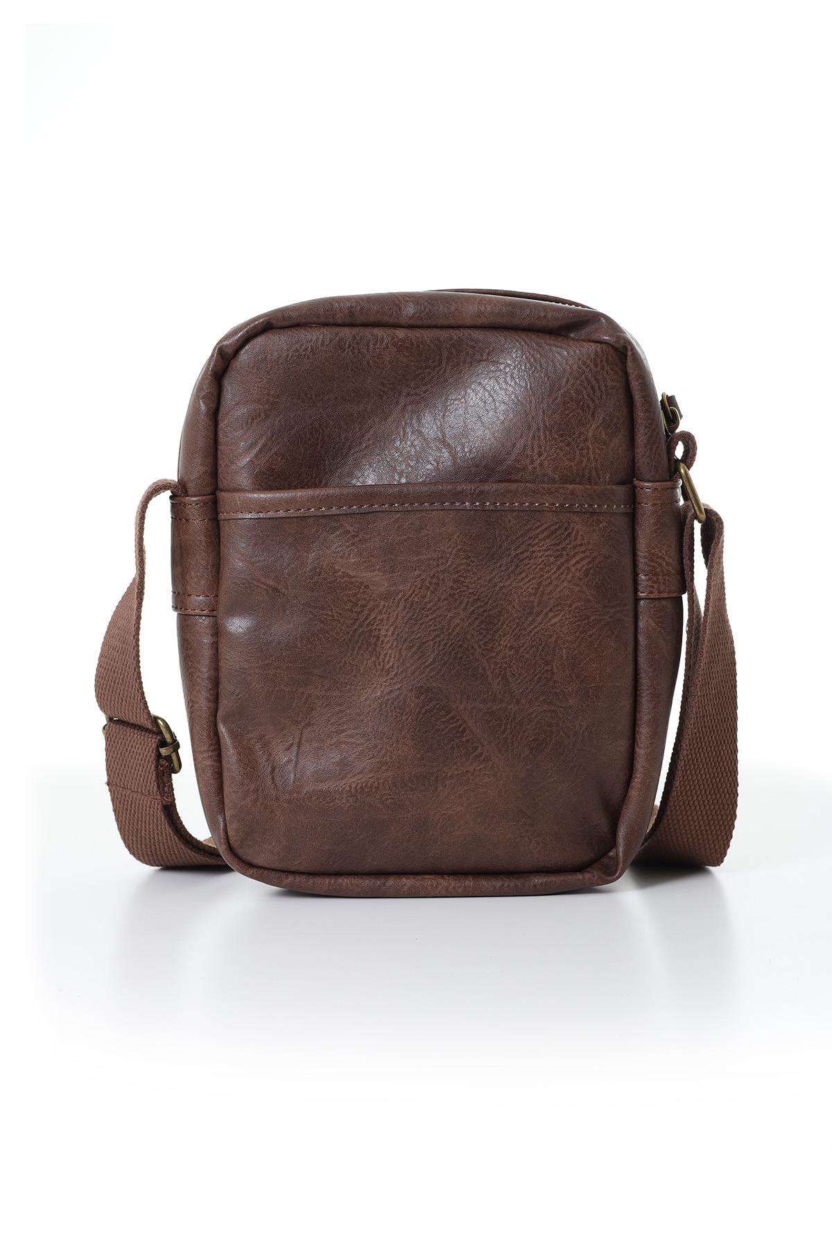 Brown faux leather bag with patches - Image n°3