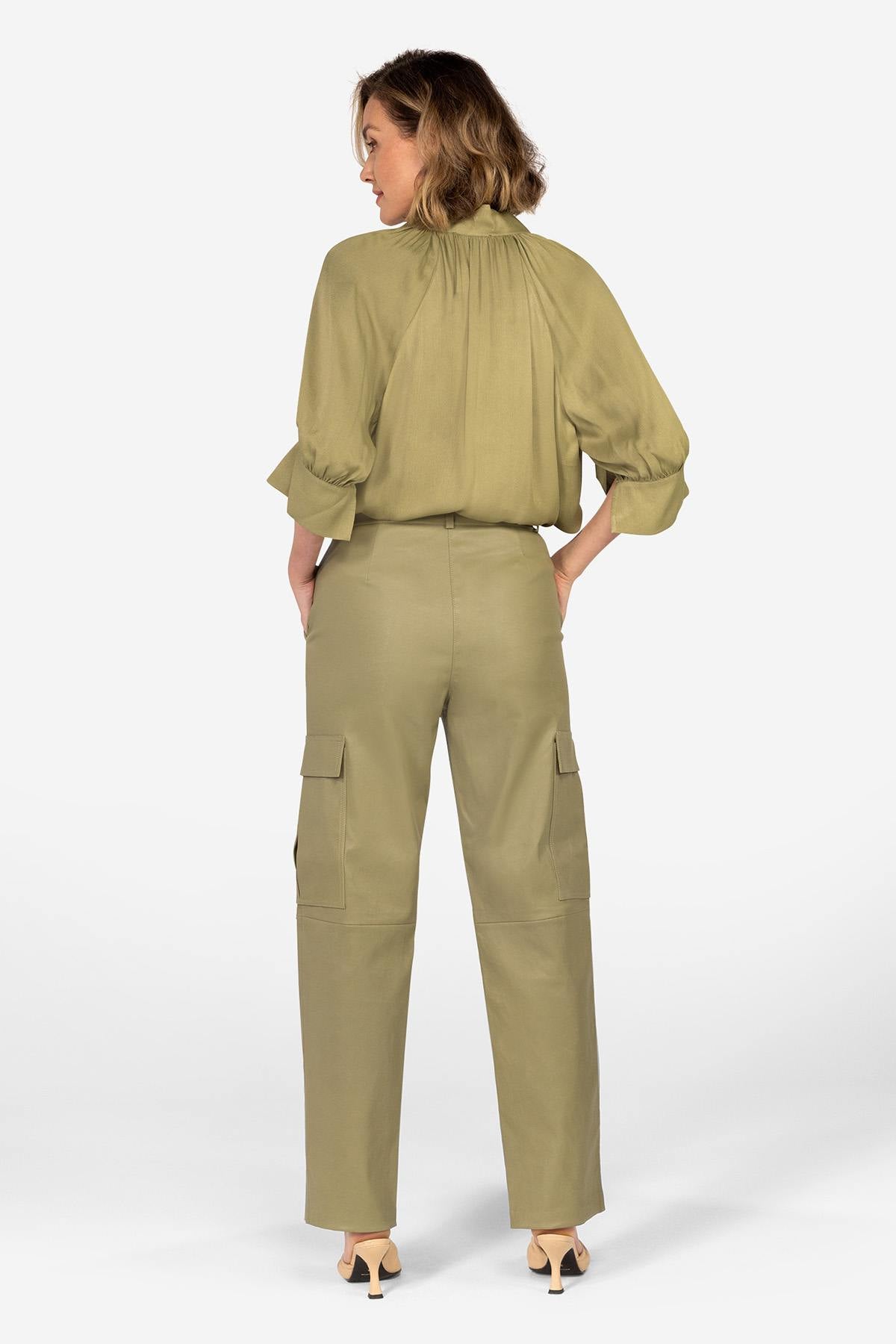 Moss green cargo-inspired leather pants - Image n°4