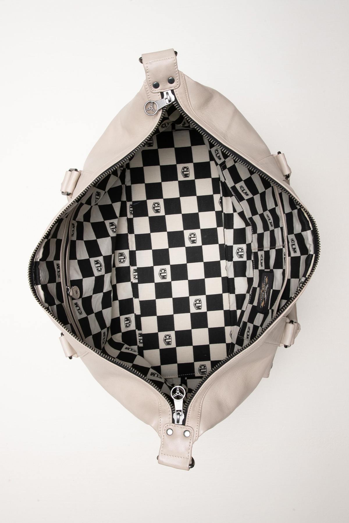 Racing style ecru leather travel bag - Image n°3