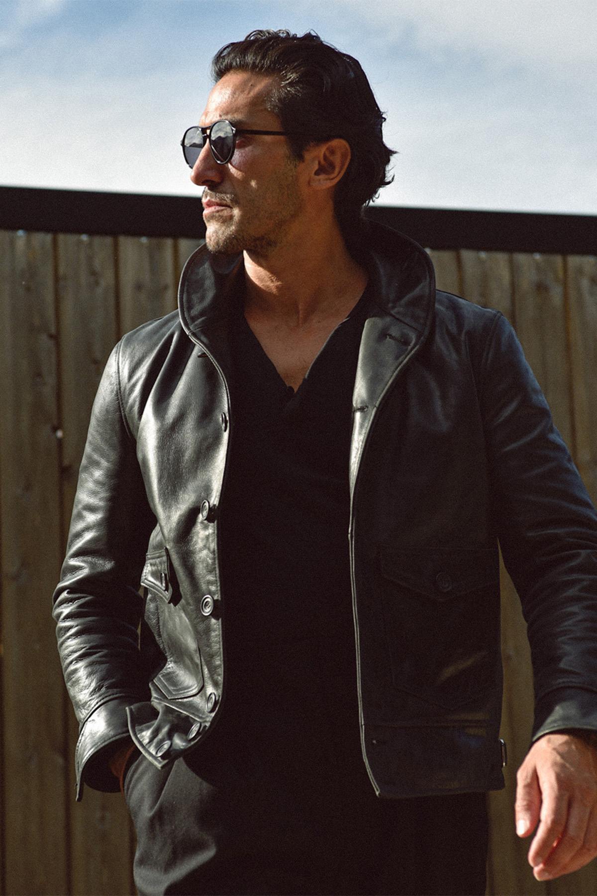 Black leather jacket with stand-up collar for men - Image n°9