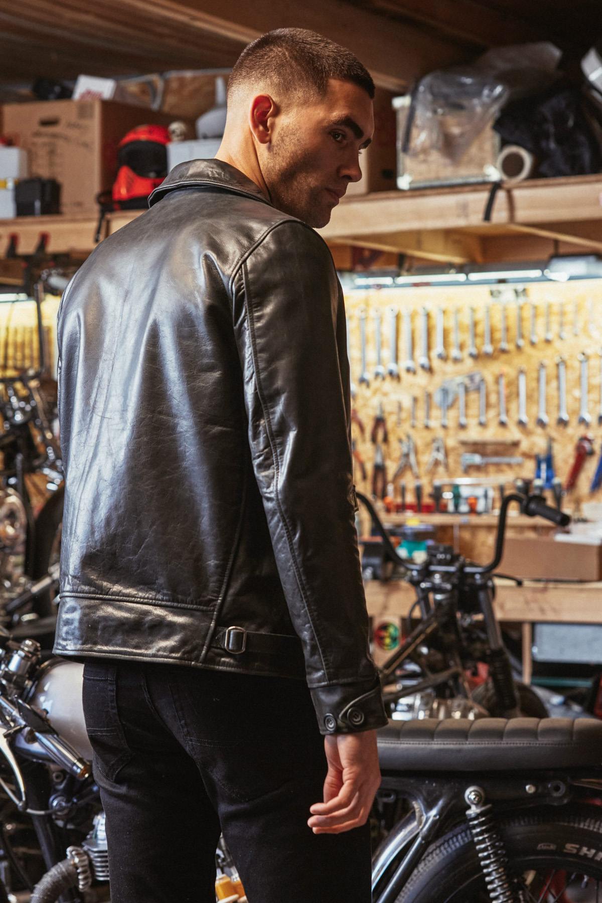 Black leather jacket with stand-up collar for men - Image n°3