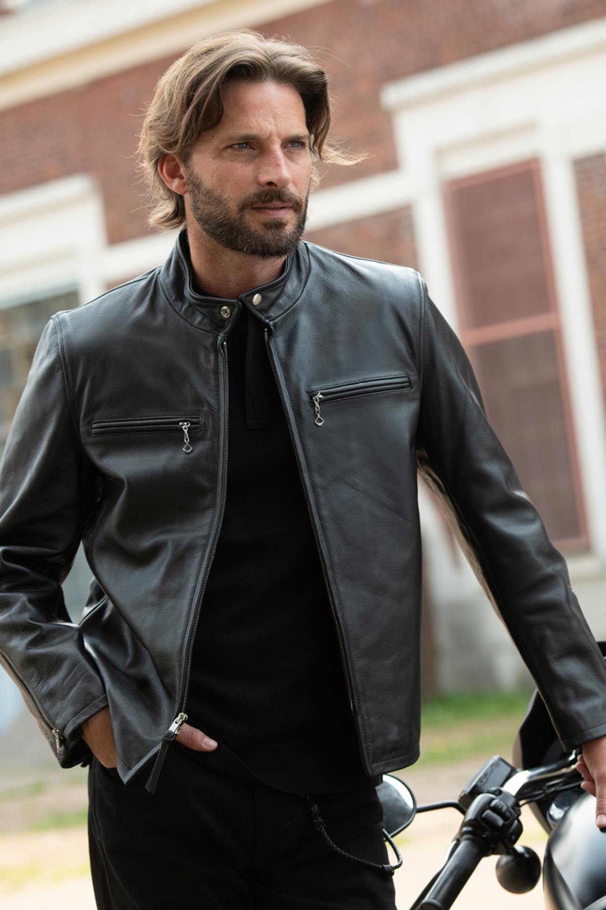 Black leather biker jacket - Image n°1