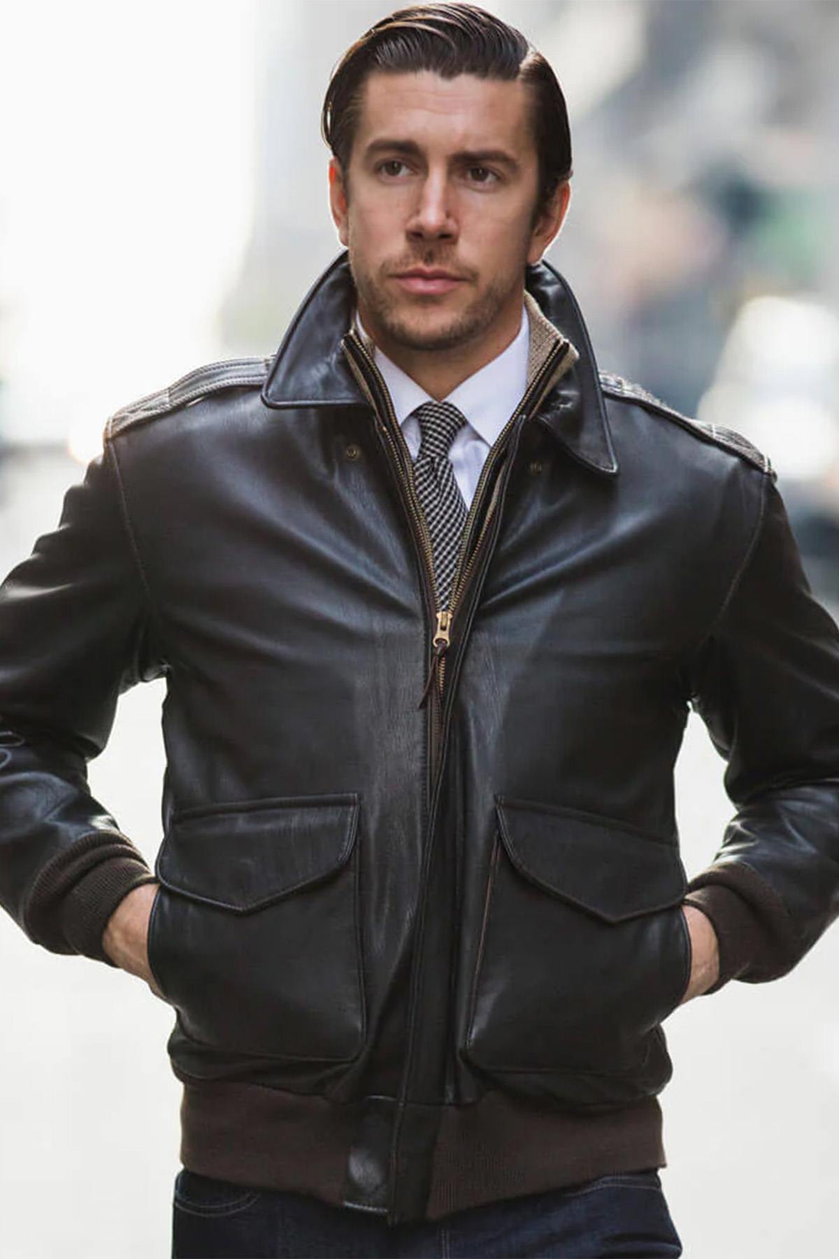 Leather bomber jacket with shirt collar made in the USA - Image n°1