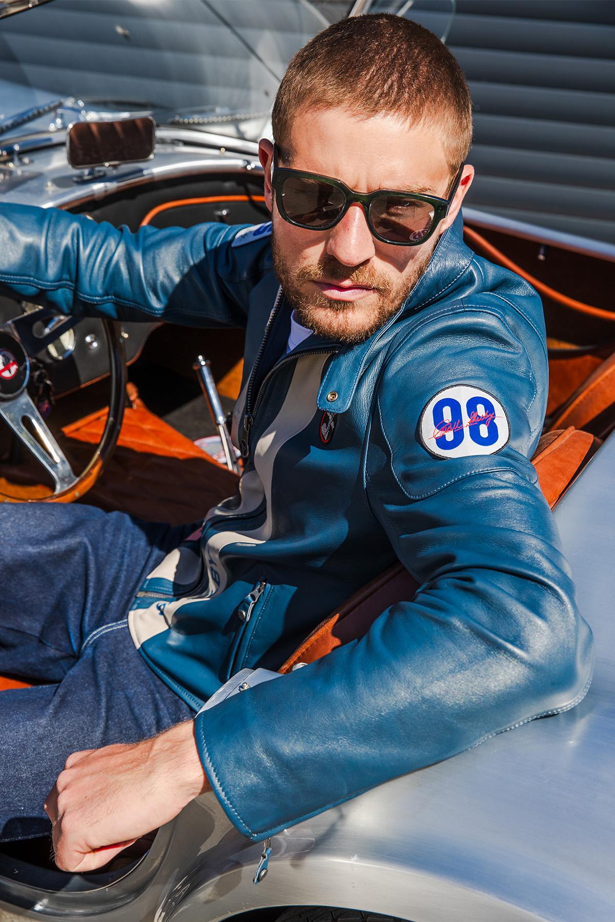 Carroll Shelby jacket in blue leather - Image n°8