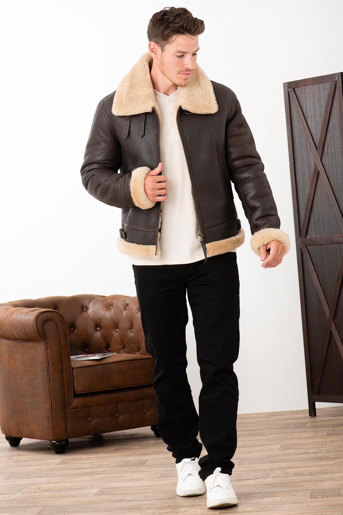 Brown and beige shearling bomber jacket - Image n°3