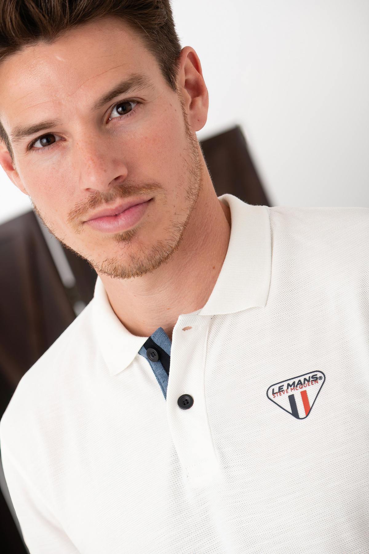 Ecru racing-themed polo shirt - Image n°5