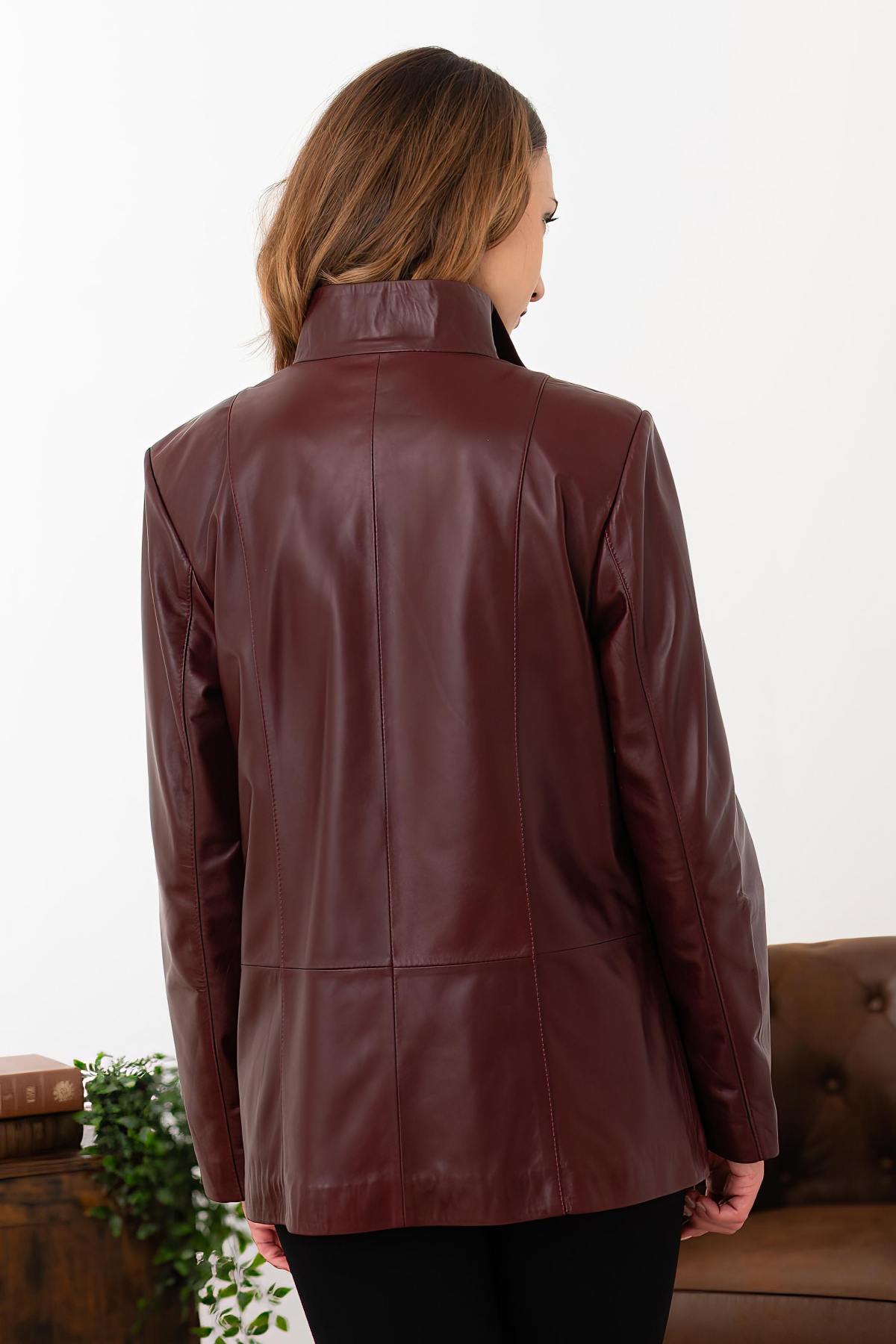 Elegant burgundy leather coats for women - Image n°4