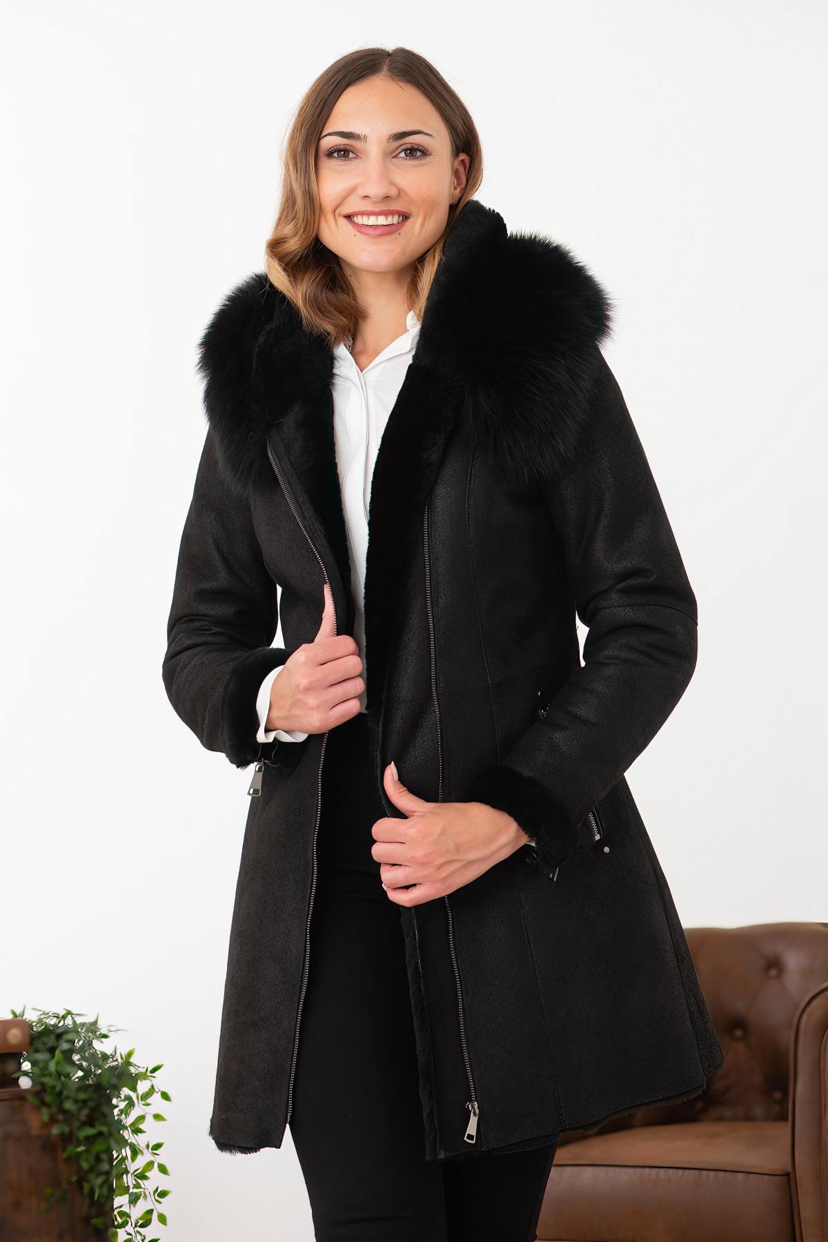 Black chic leather coat with fur hood - Image n°4