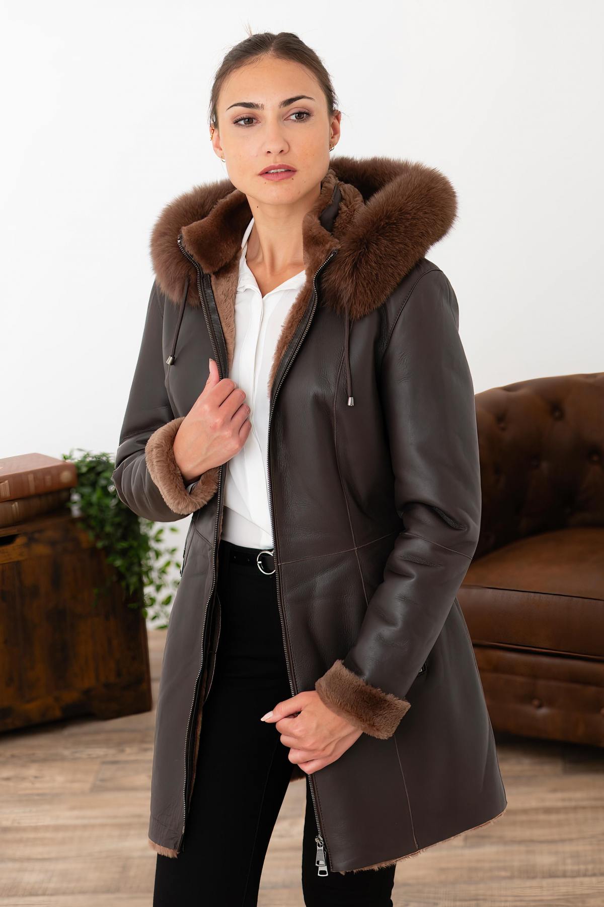 Chocolate colored leather coat with fur hood - Image n°1