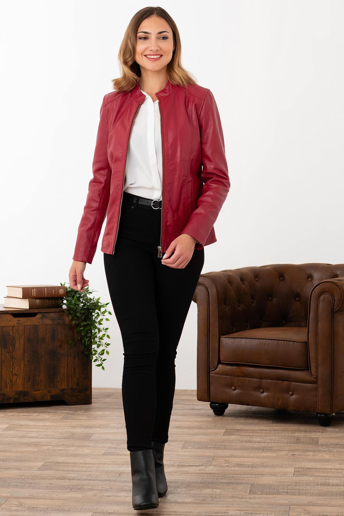 Red leather jacket with mandarin collar - Image n°2