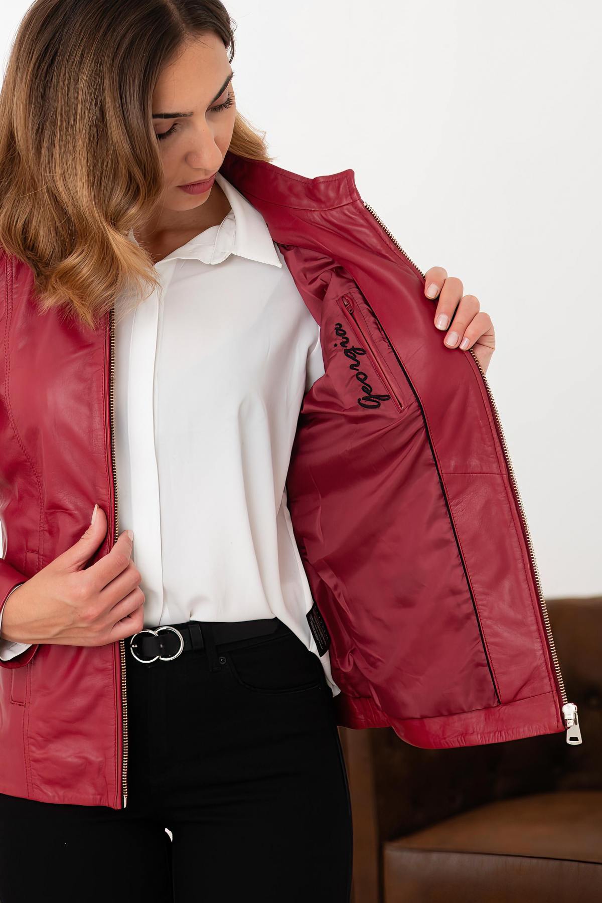 Red leather jacket with mandarin collar - Image n°3