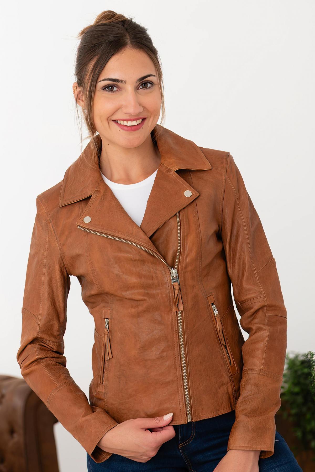 Tan-colored vegetable-tanned leather jacket with asymmetrical collar - Image n°1