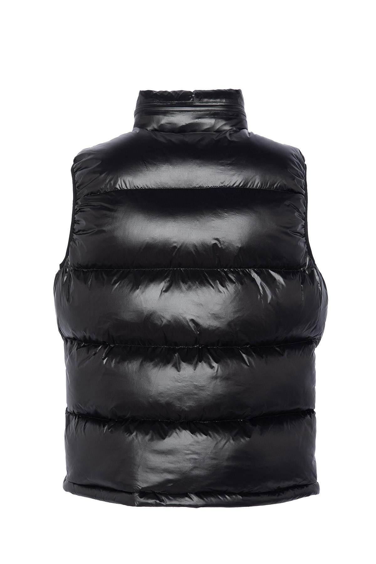 Black nylon sleeveless down jacket - Image n°4