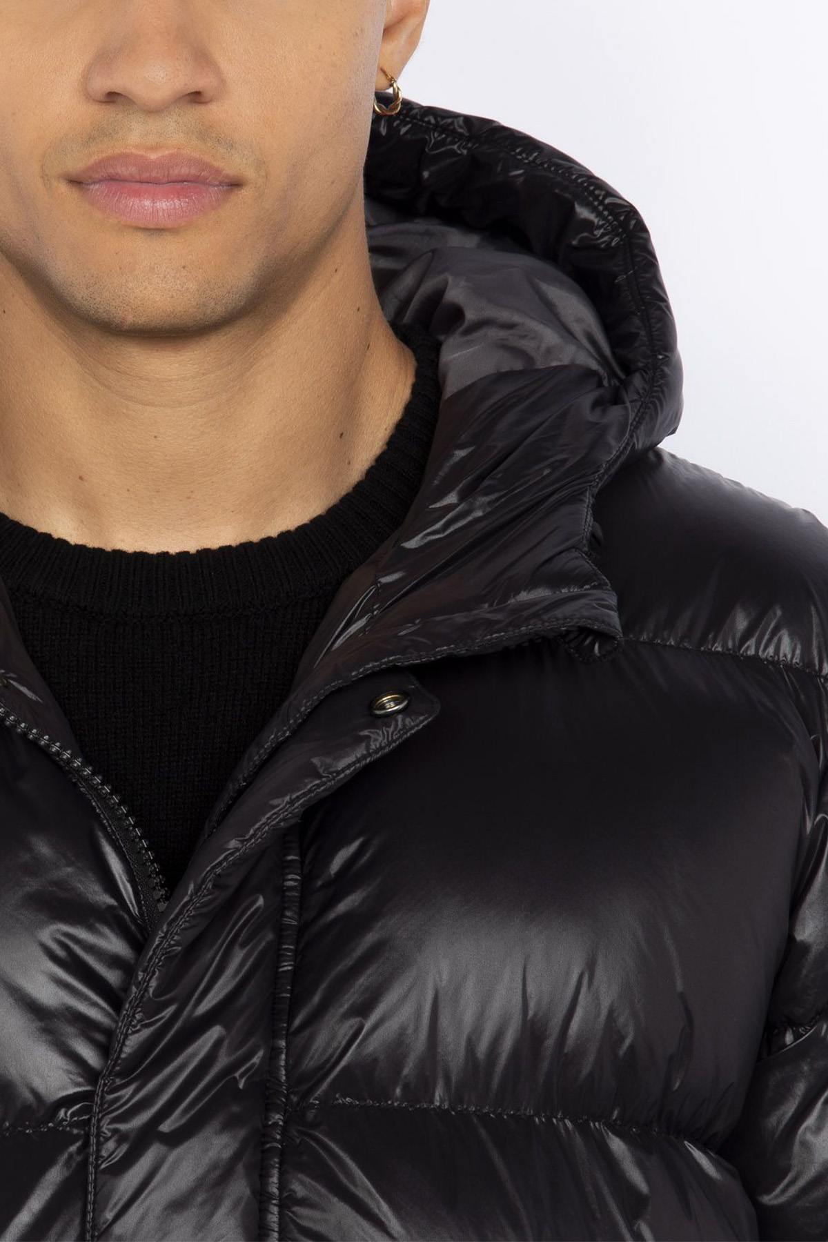 Black long quilted down jacket with hood - Image n°6