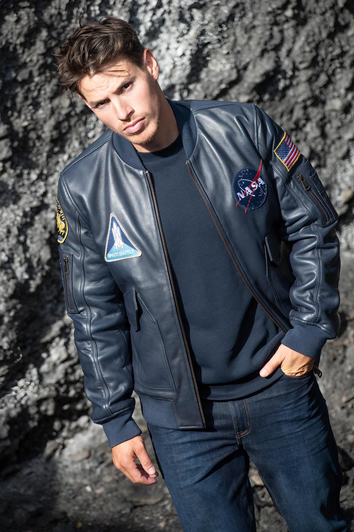 Navy Blue Aerospace Legendary Leather Jacket - Image n°16