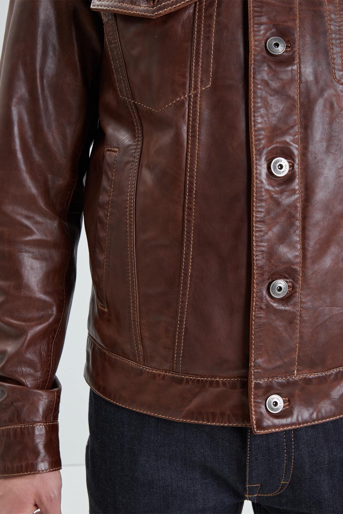 Robust brown vegetable tanned leather jacket - Image n°5