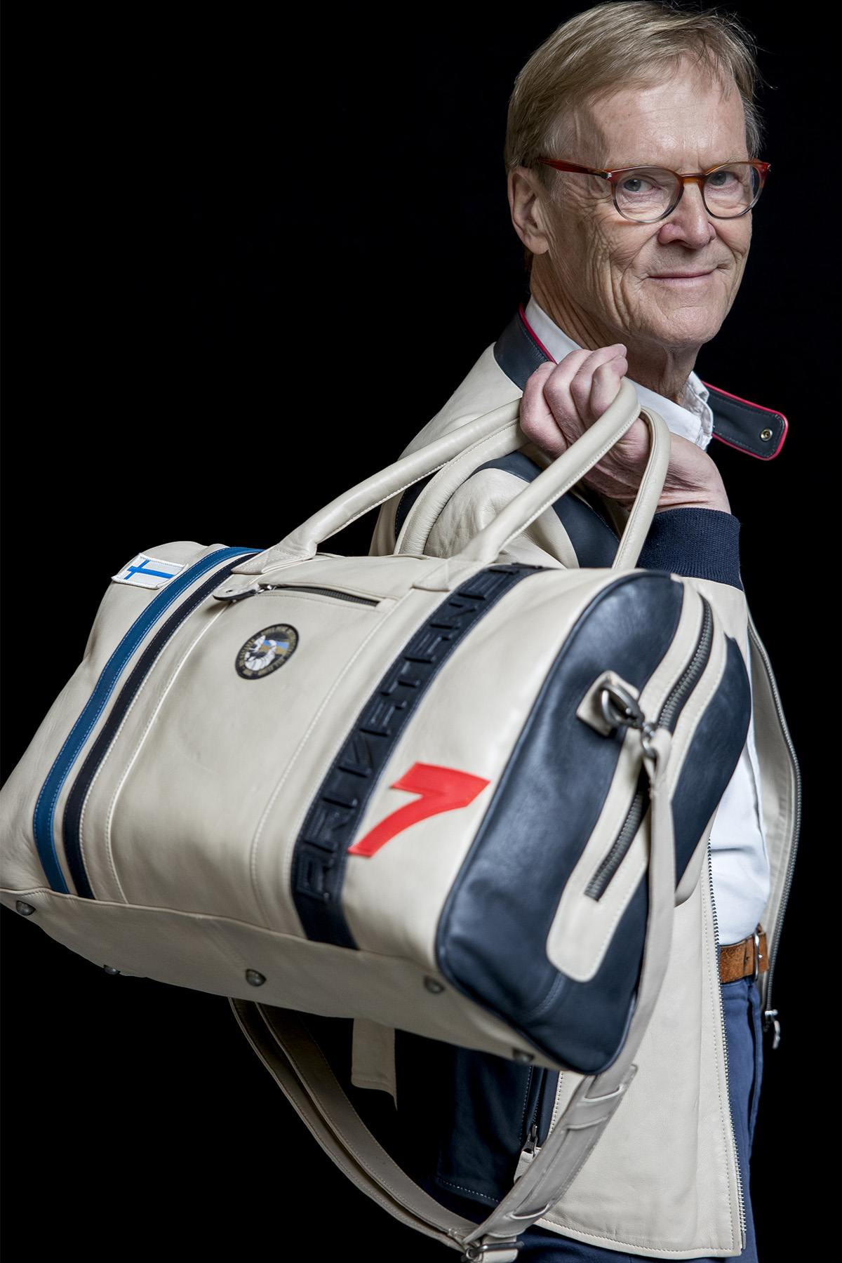 Ari Vatanen ecru racing leather travel bag - Image n°2