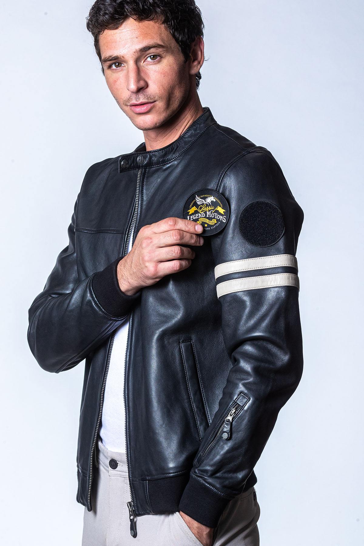 Racing leather jacket with interchangeable patch - Image n°1