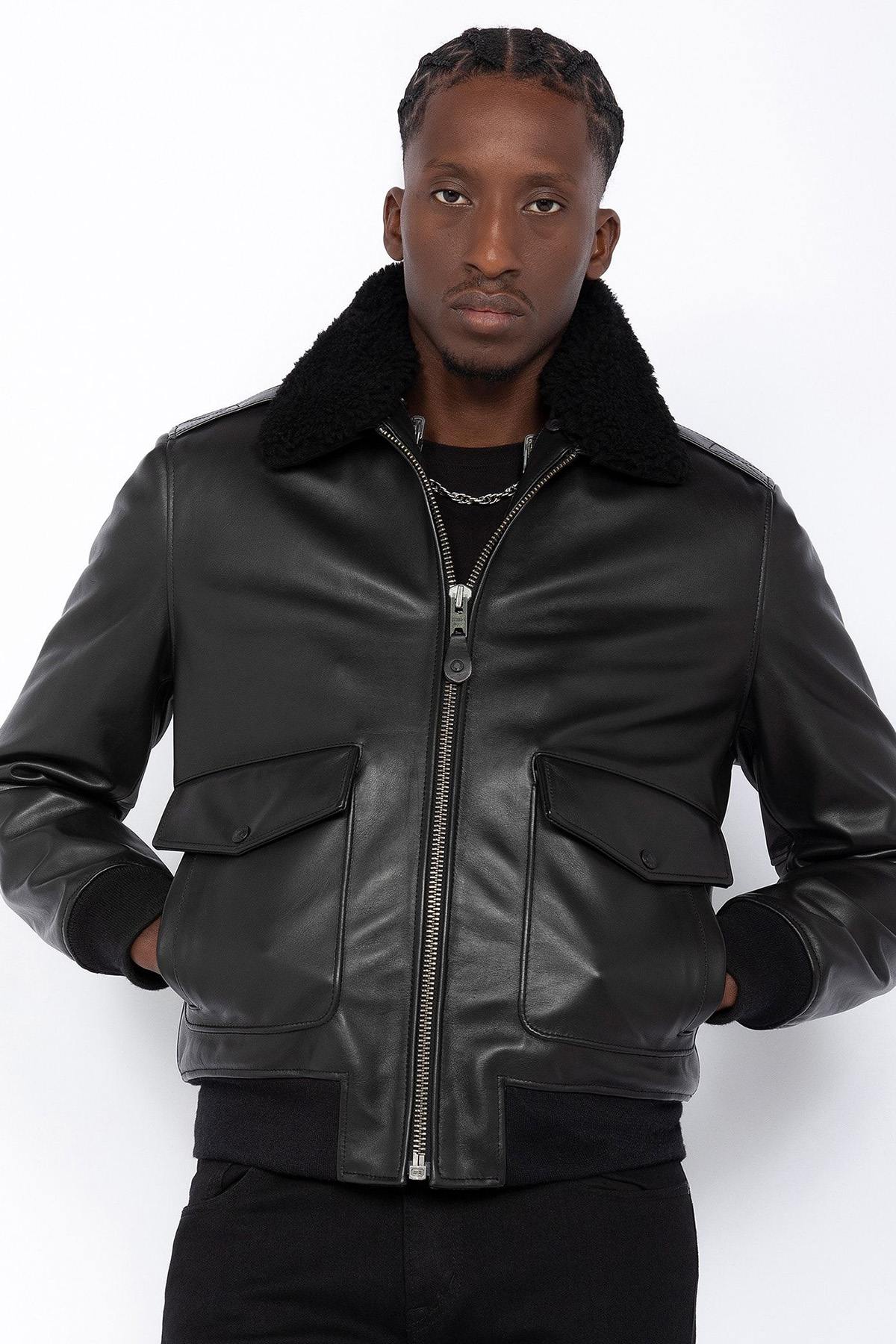 Black leather pilot jacket - Image n°1