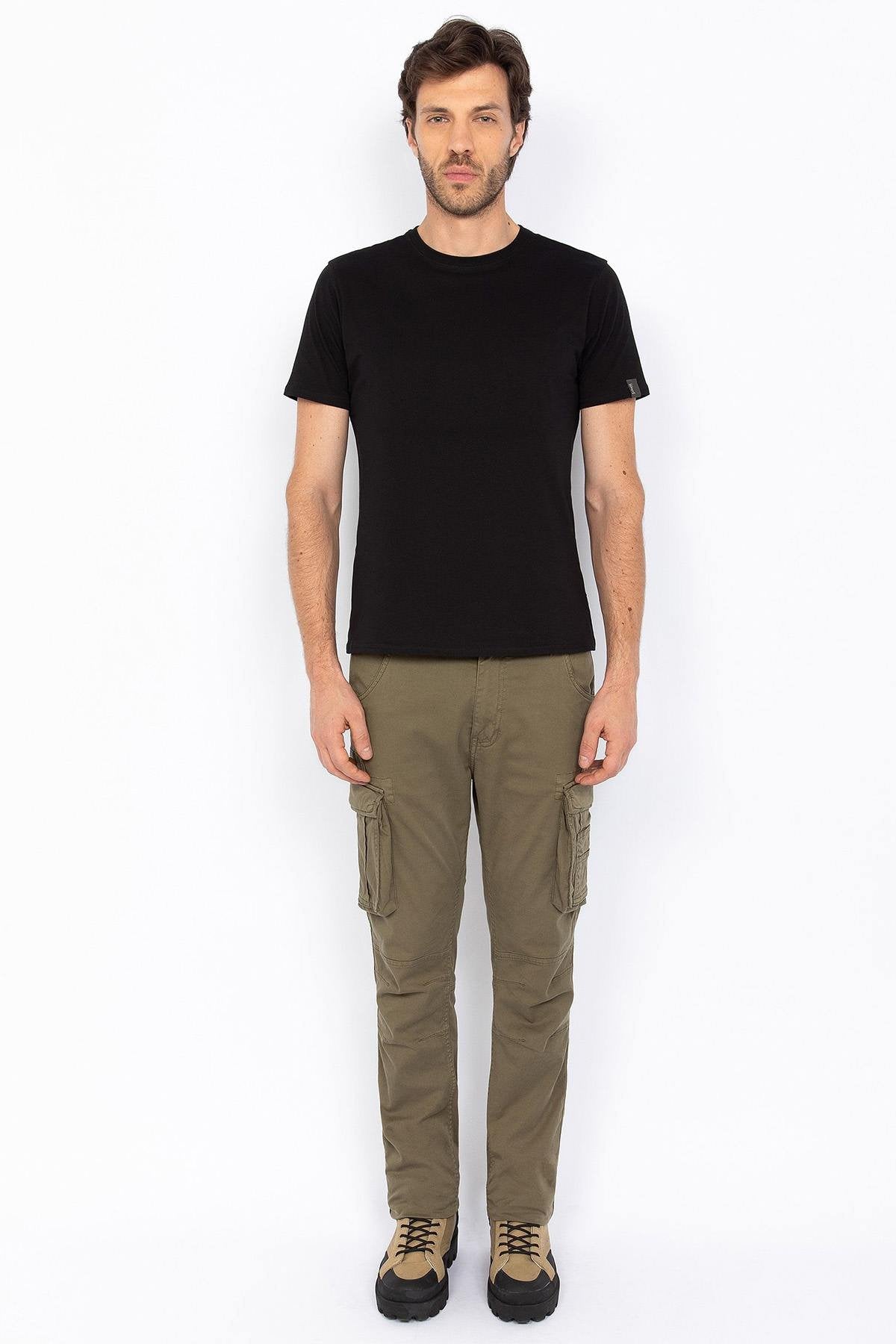 Multi-pocket khaki cargo pants - Image n°2