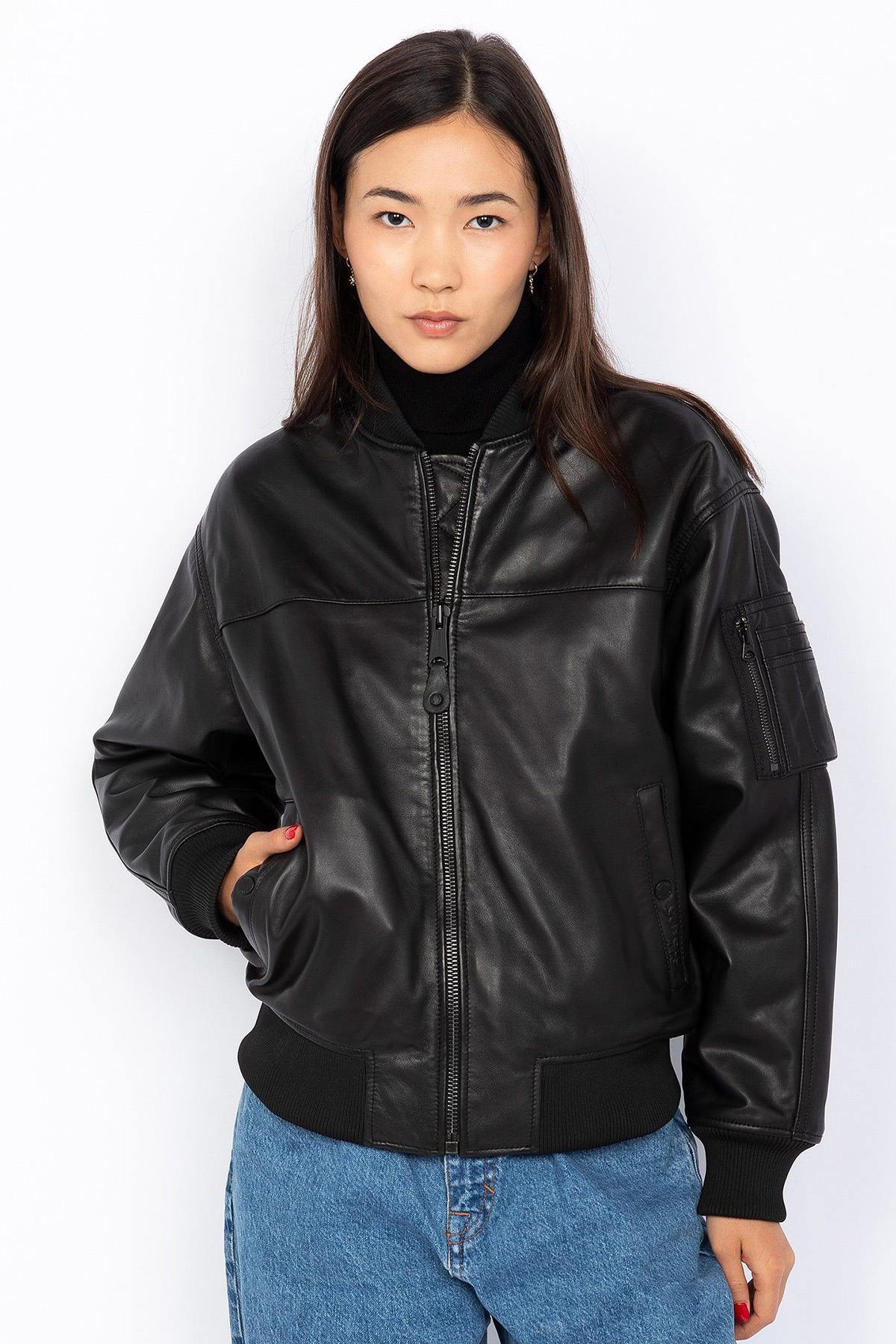 Loose fit black leather bomber jacket - Image n°8