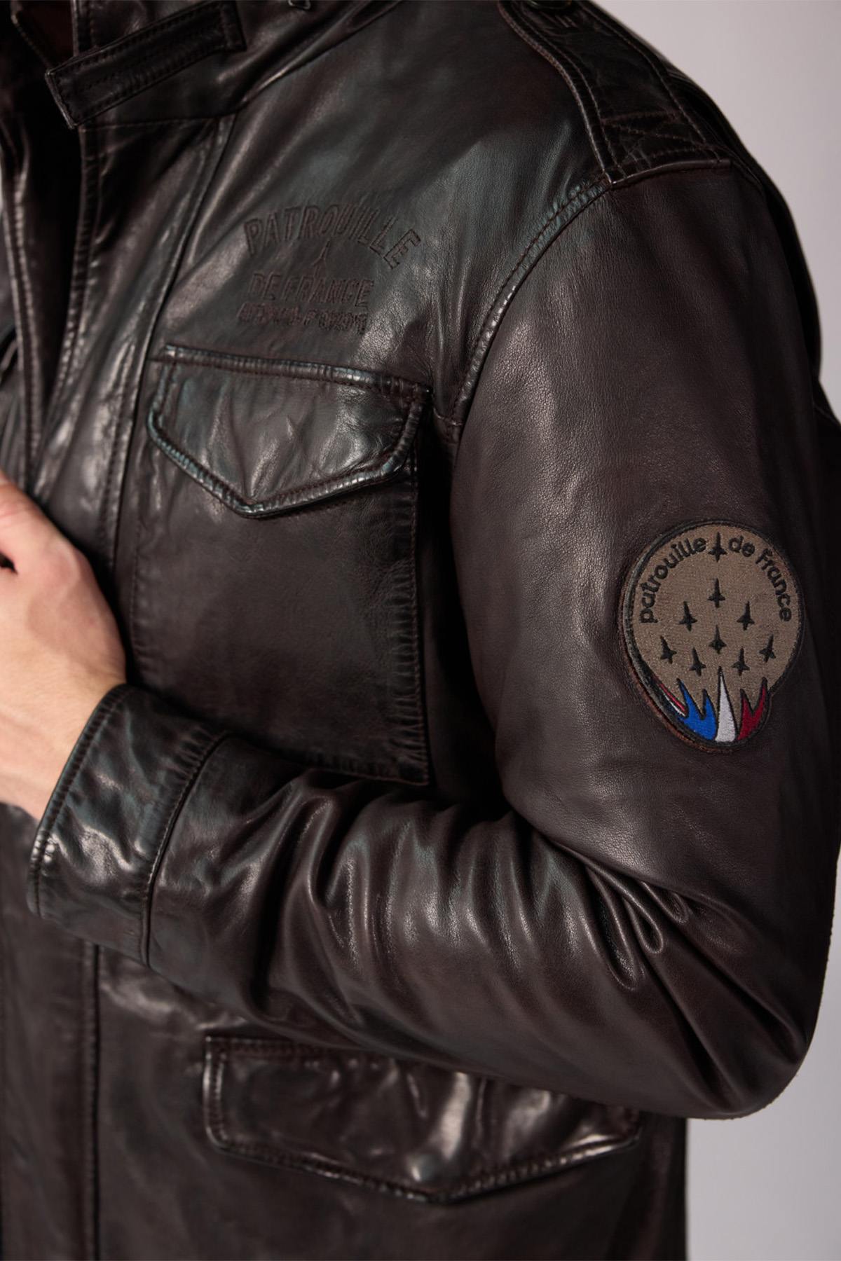 Mid-length dark brown leather jacket with stand-up collar - Image n°4