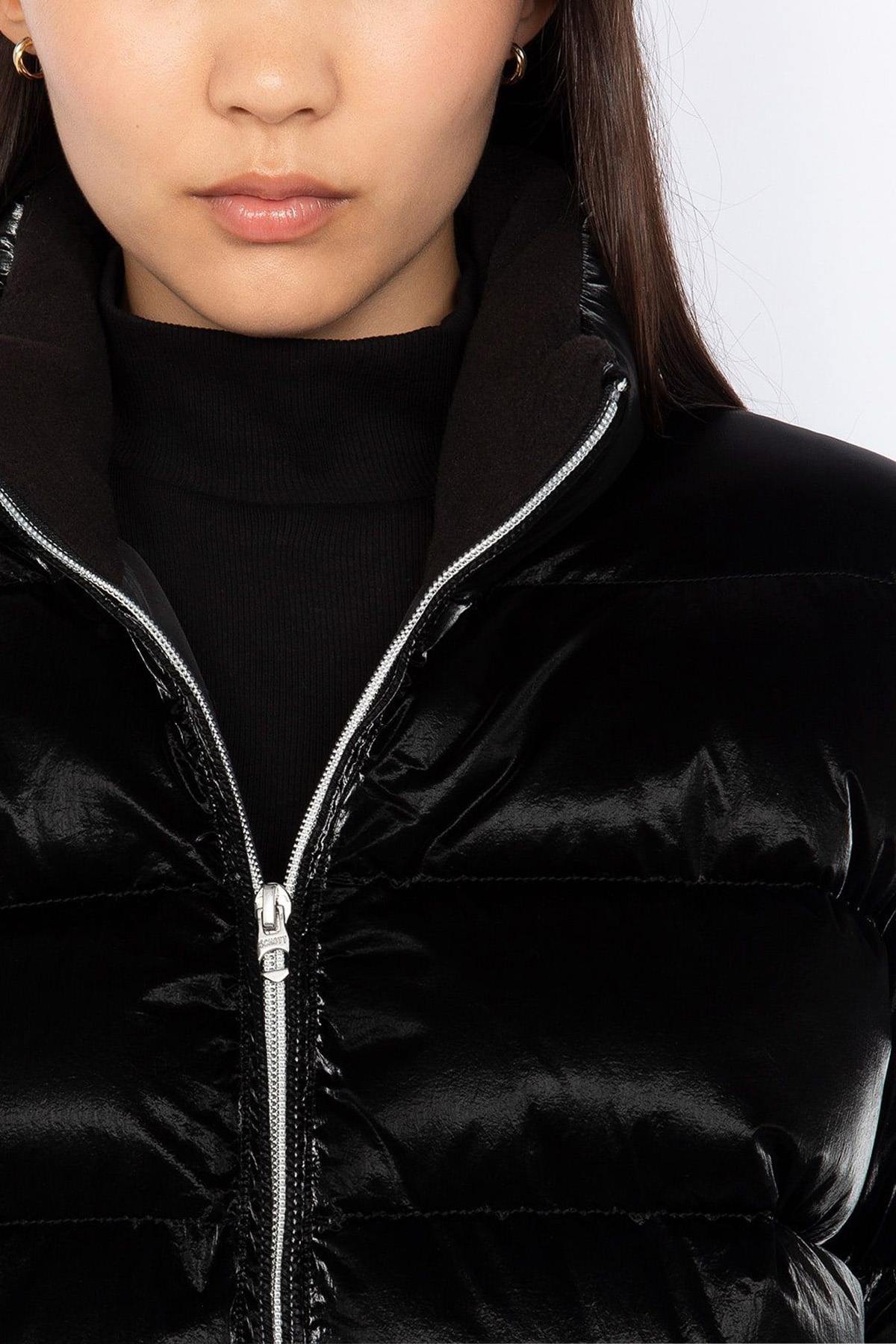 Black satin effect hooded down jacket - Image n°4