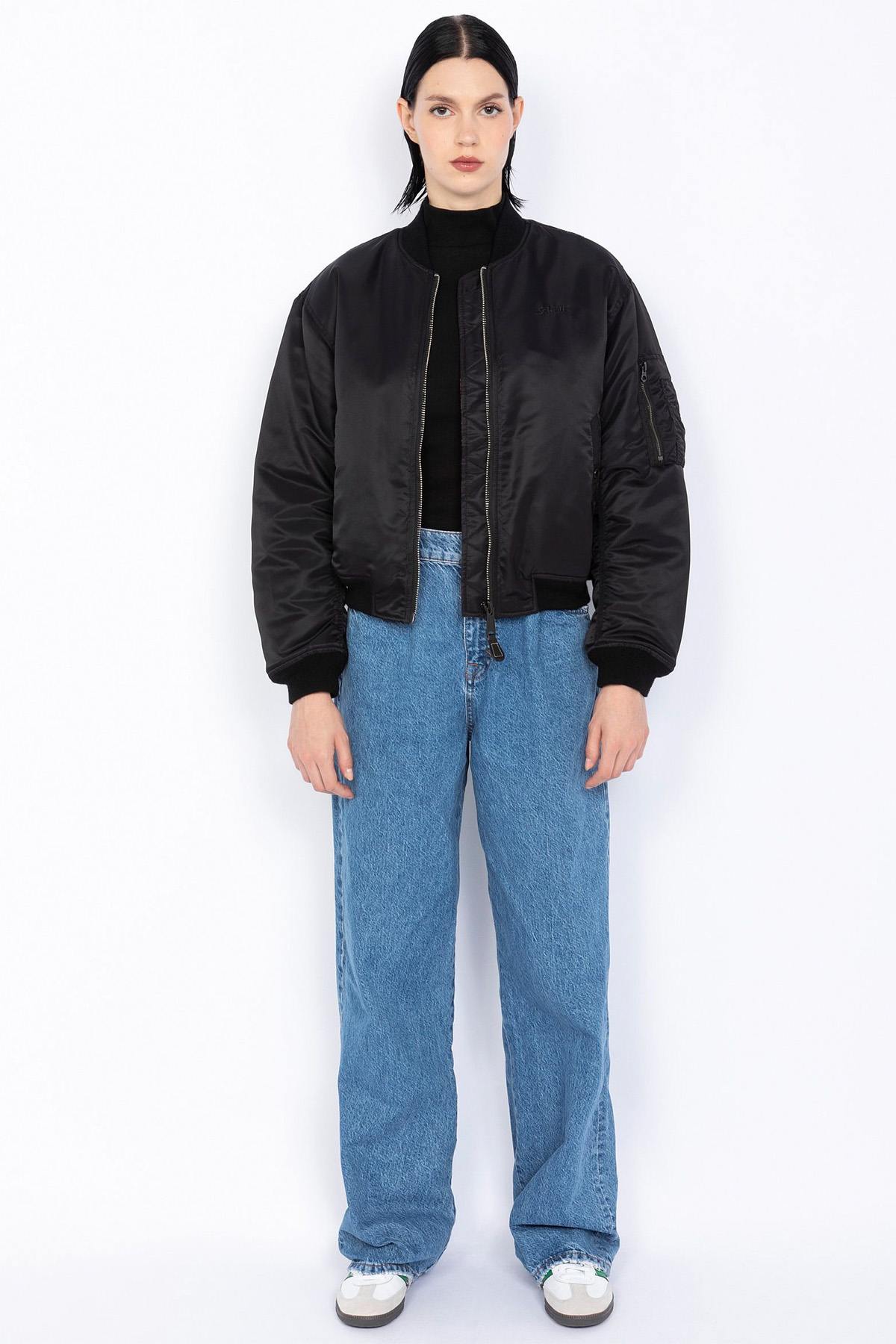 Black bomber jacket in recycled nylon, 90's cut - Image n°8