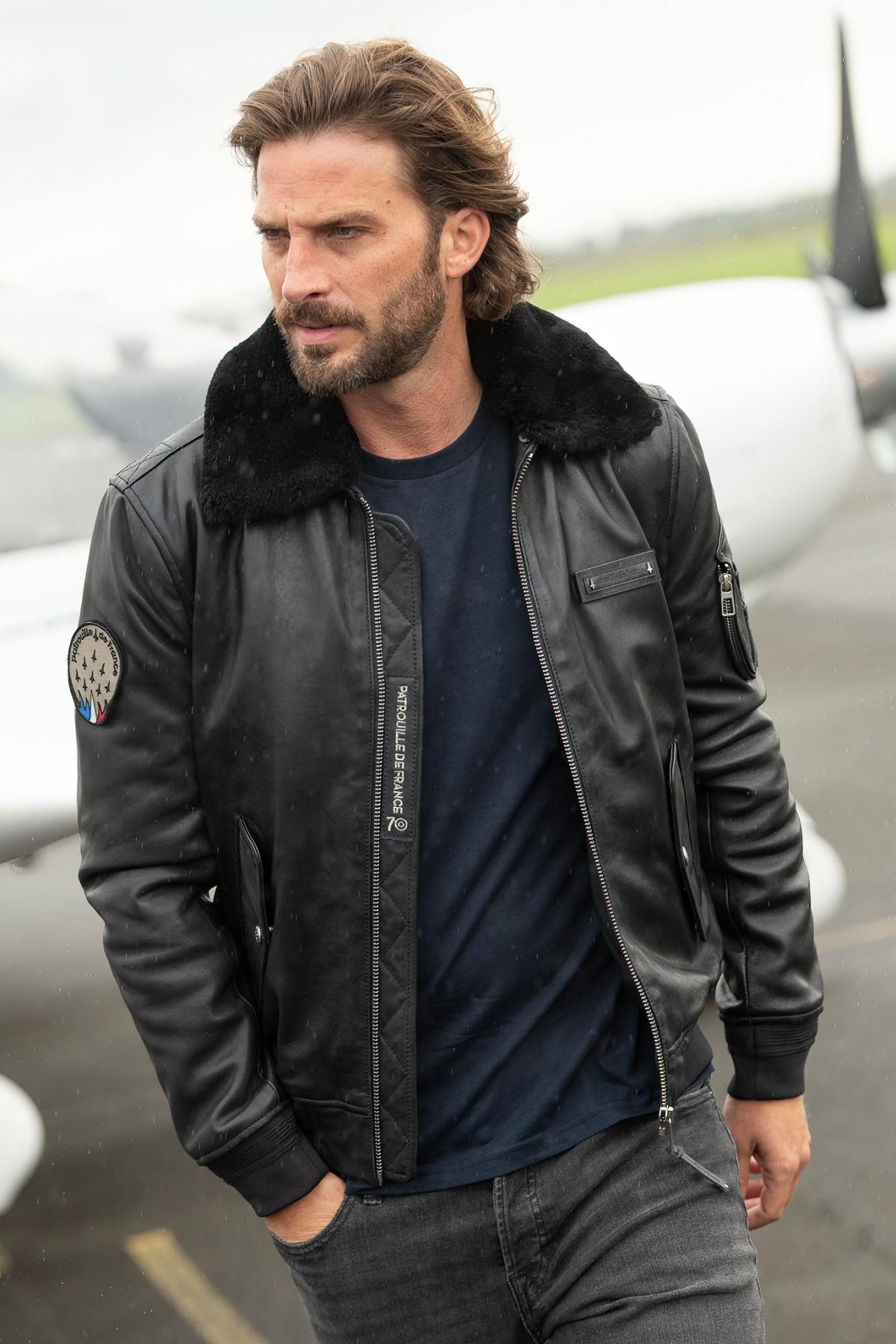 Men's navy blue 70 years patrol de France bomber jacket - Image n°2