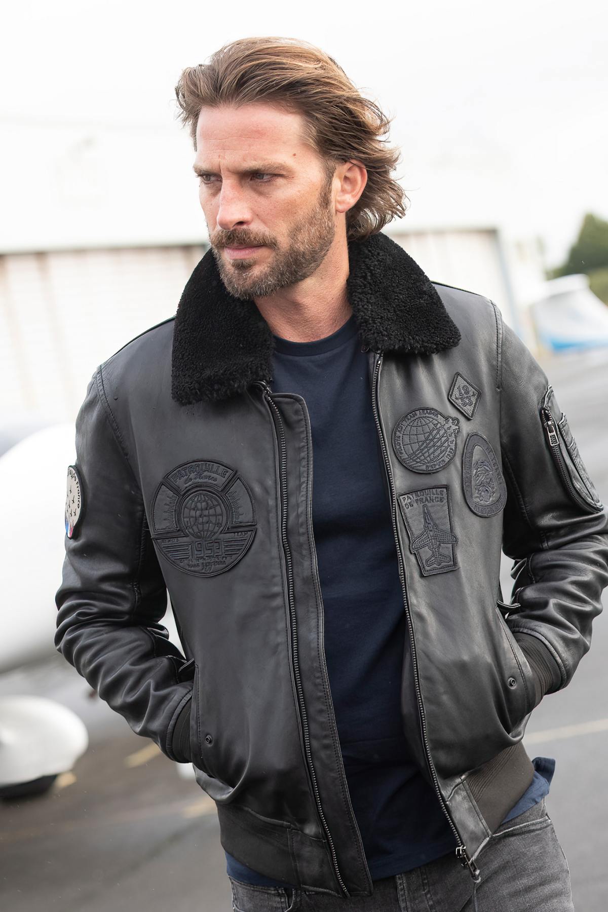 Men's black leather bomber jacket with black patches - Image n°12