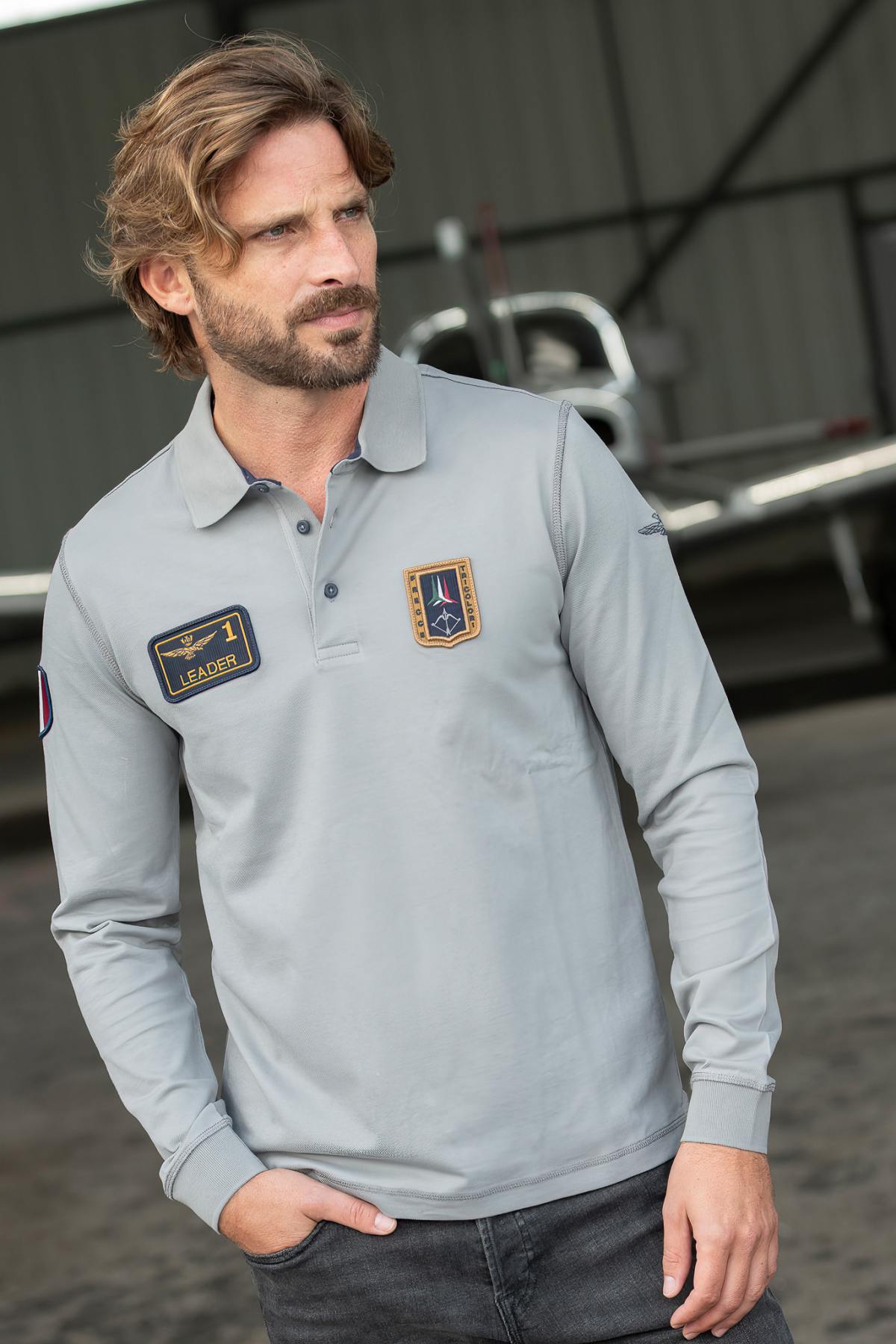 Long-sleeved polo shirt in badged cotton - Image n°1