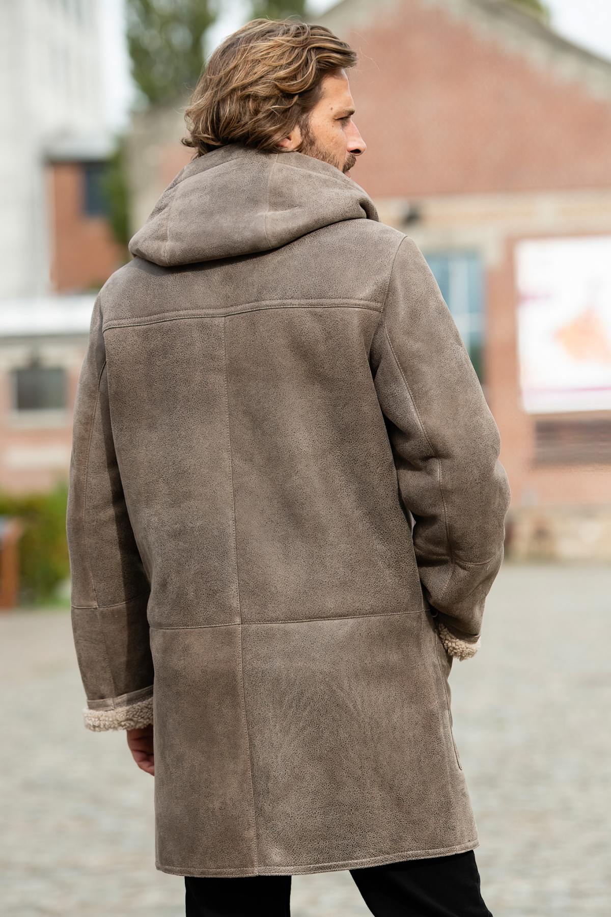 Chic double-sided sheepskin long hooded coat - Image n°3