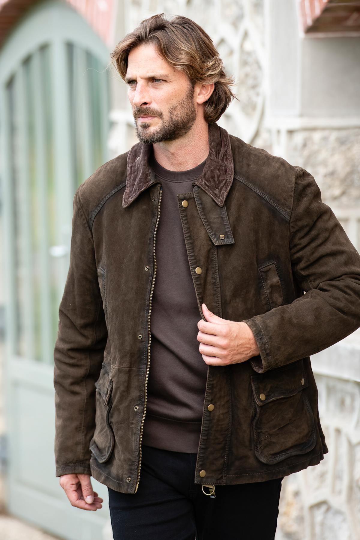 Elegant shirt collar suede leather jacket - Image n°1