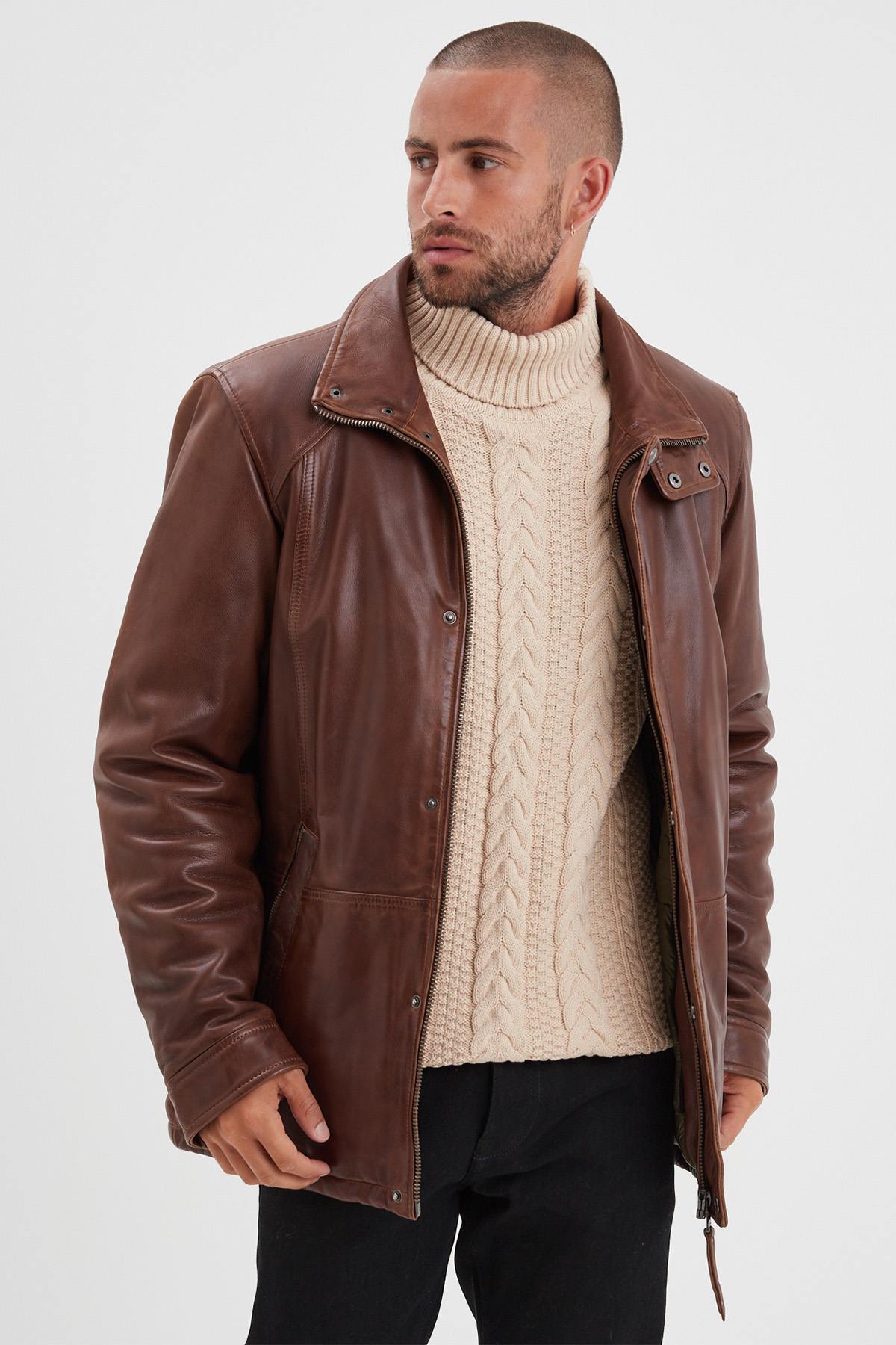 Bison-colored stand-up collar leather jacket with removable facing - Image n°4